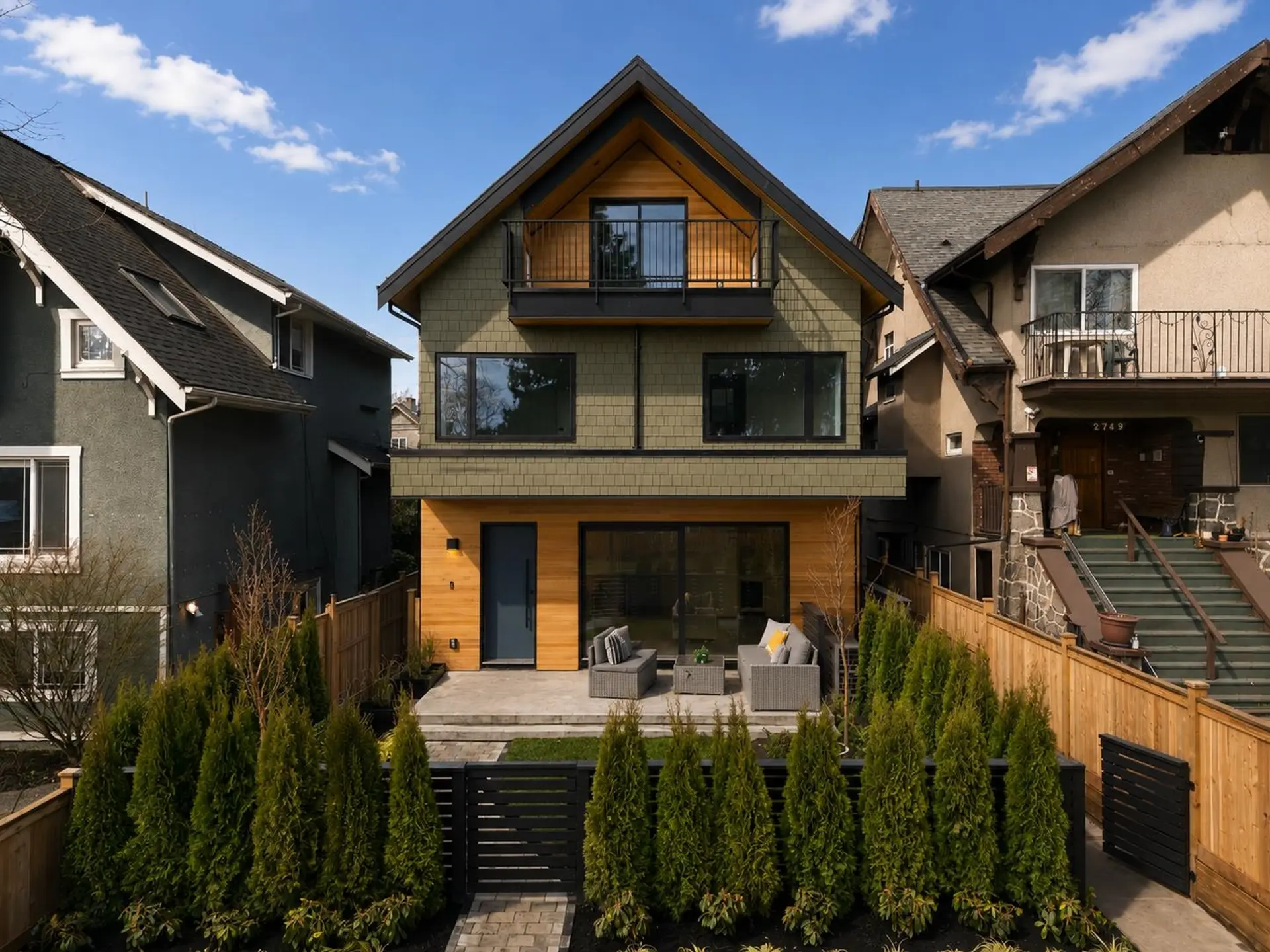 Property at #1 2755 W 11th Avenue, Vancouver, BC