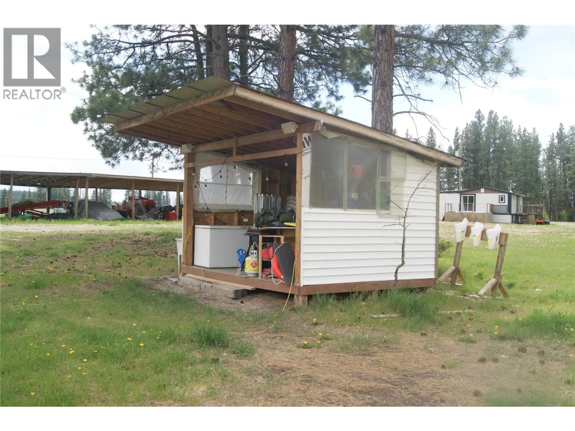 5553 93/95 Highway - Image 16