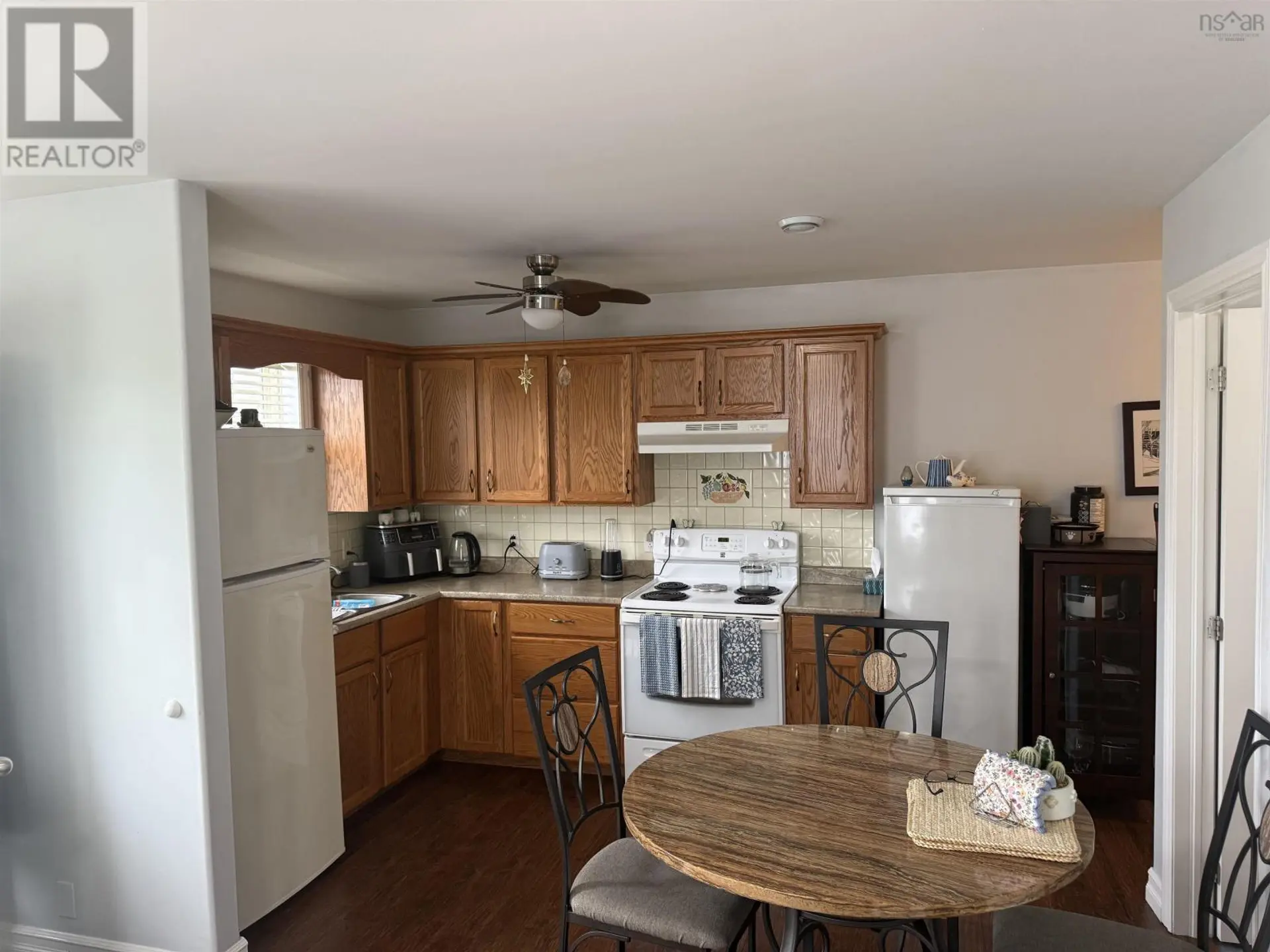 427 Twelfth Street - Image 12