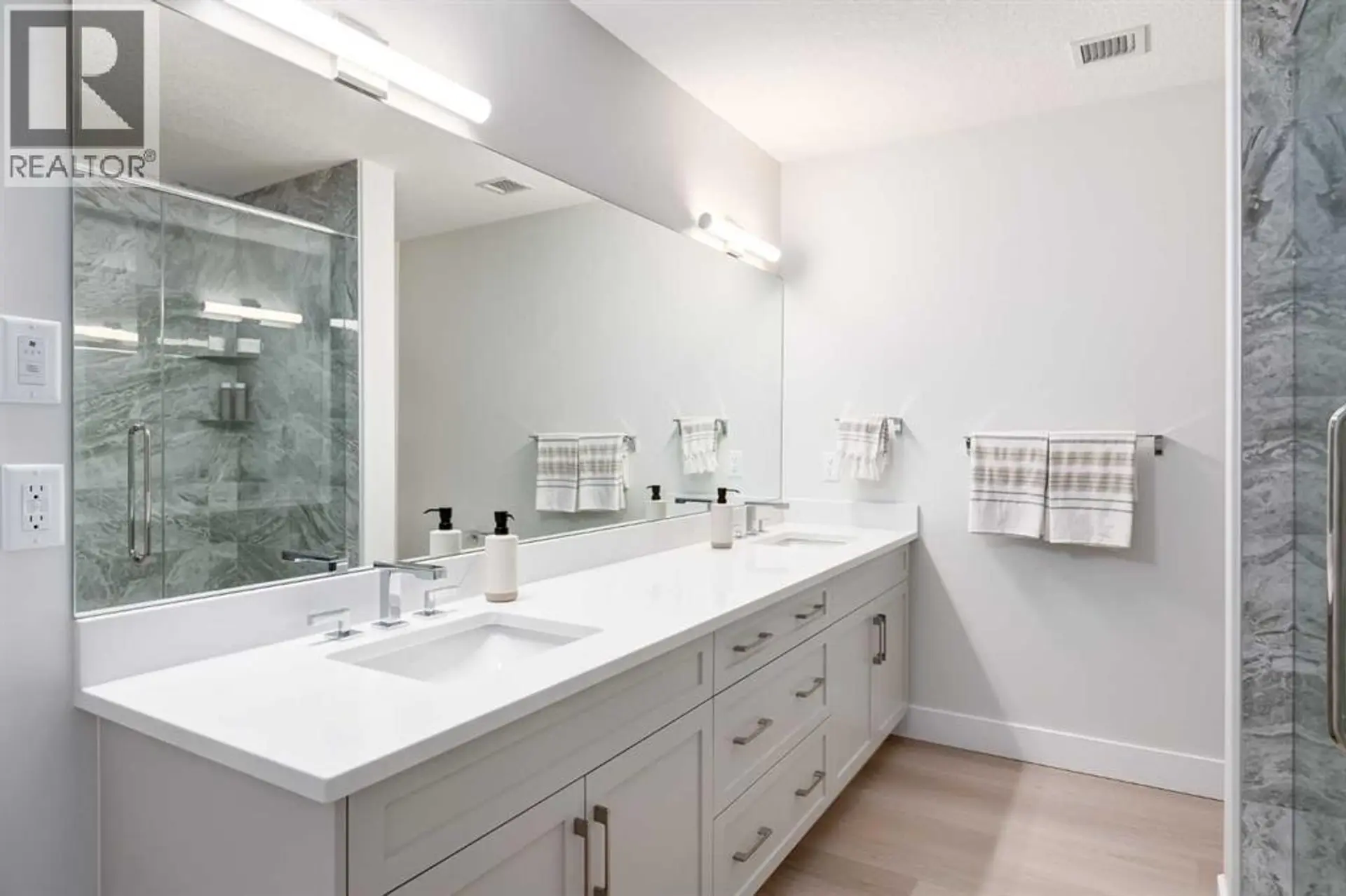 #1307 110 Greenbriar Place NW - Image 14