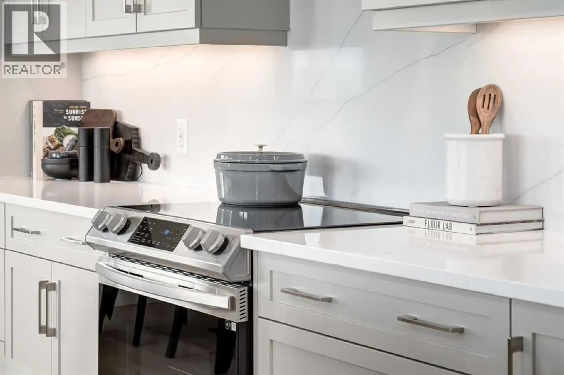 #1307 110 Greenbriar Place NW - Image 5