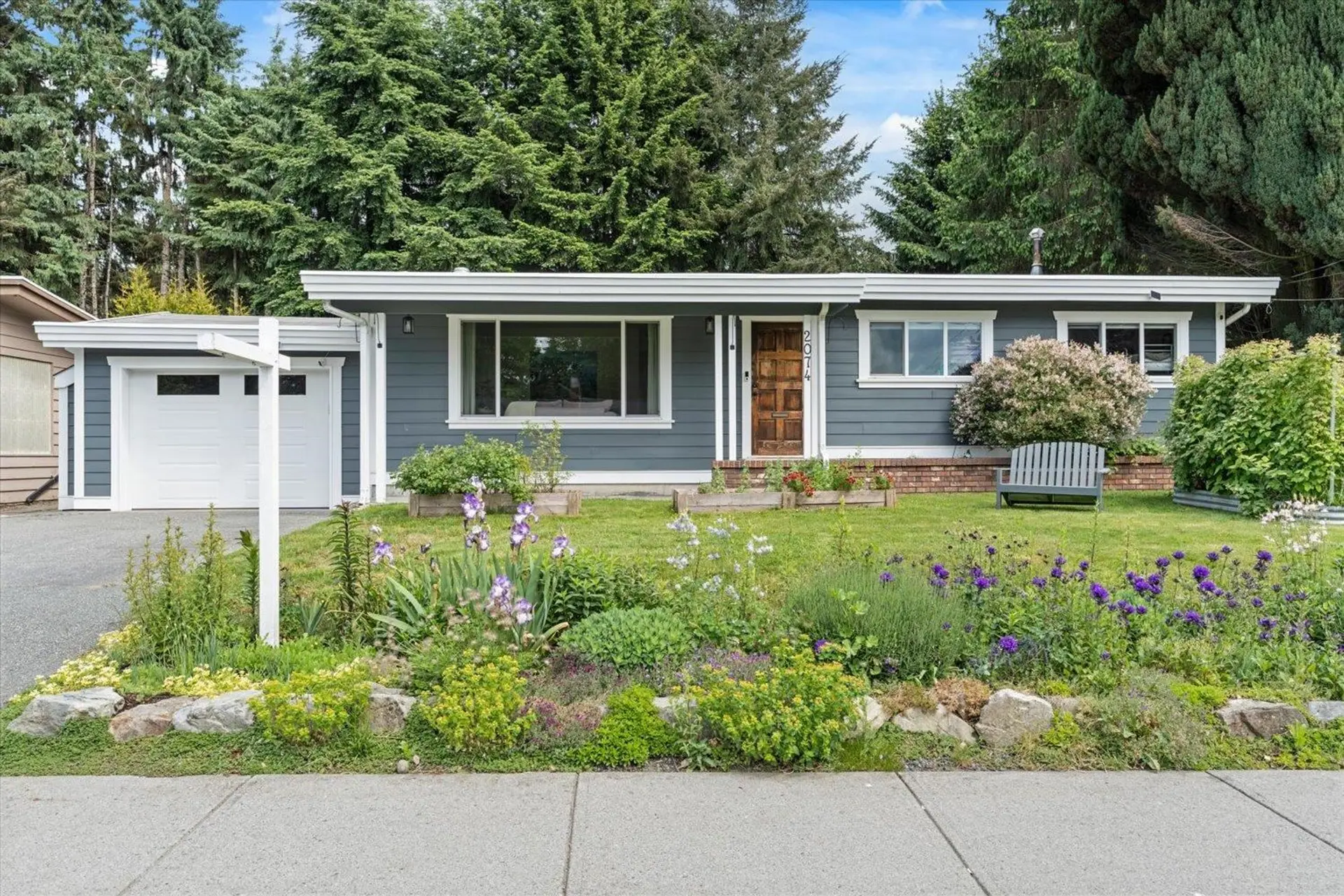 Property at 2074 Beaver Street, Abbotsford, BC