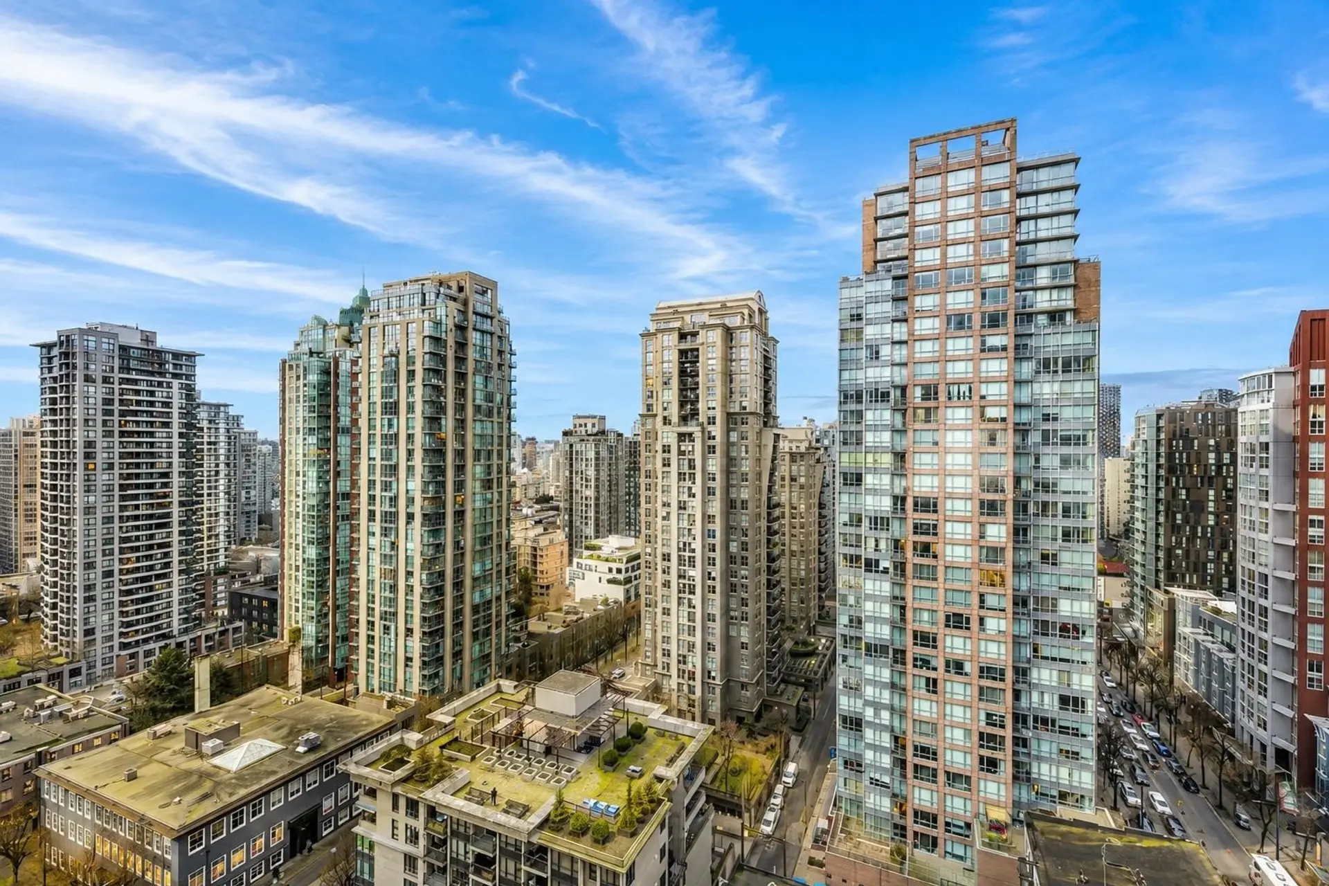 #1901 565 Smithe Street - Image 13