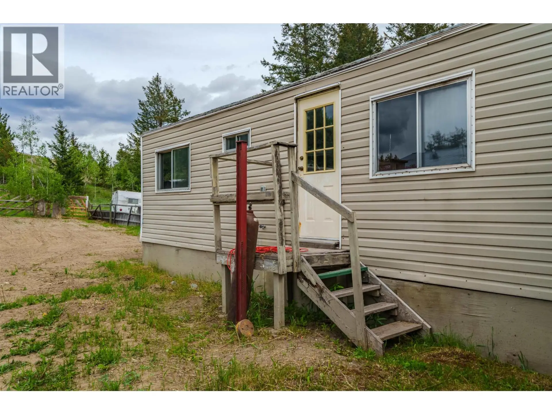4807 CLARKE AVENUE - Image 19
