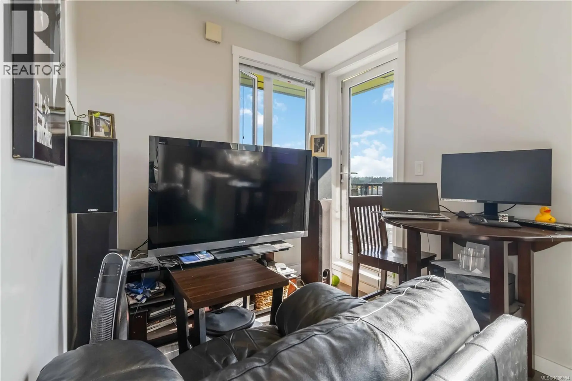 #602 868 Orono Ave - Image 8