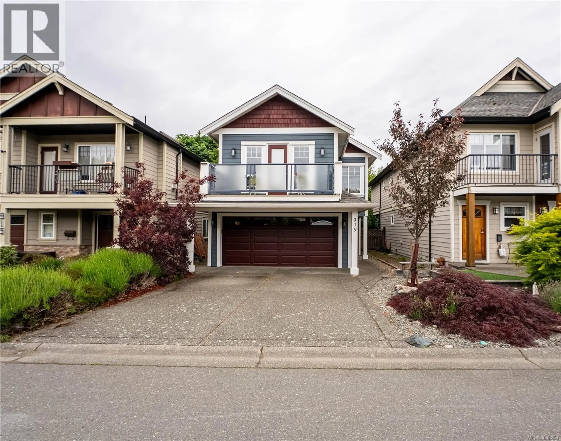 Property at 919 Firehall Creek Rd, Langford, BC