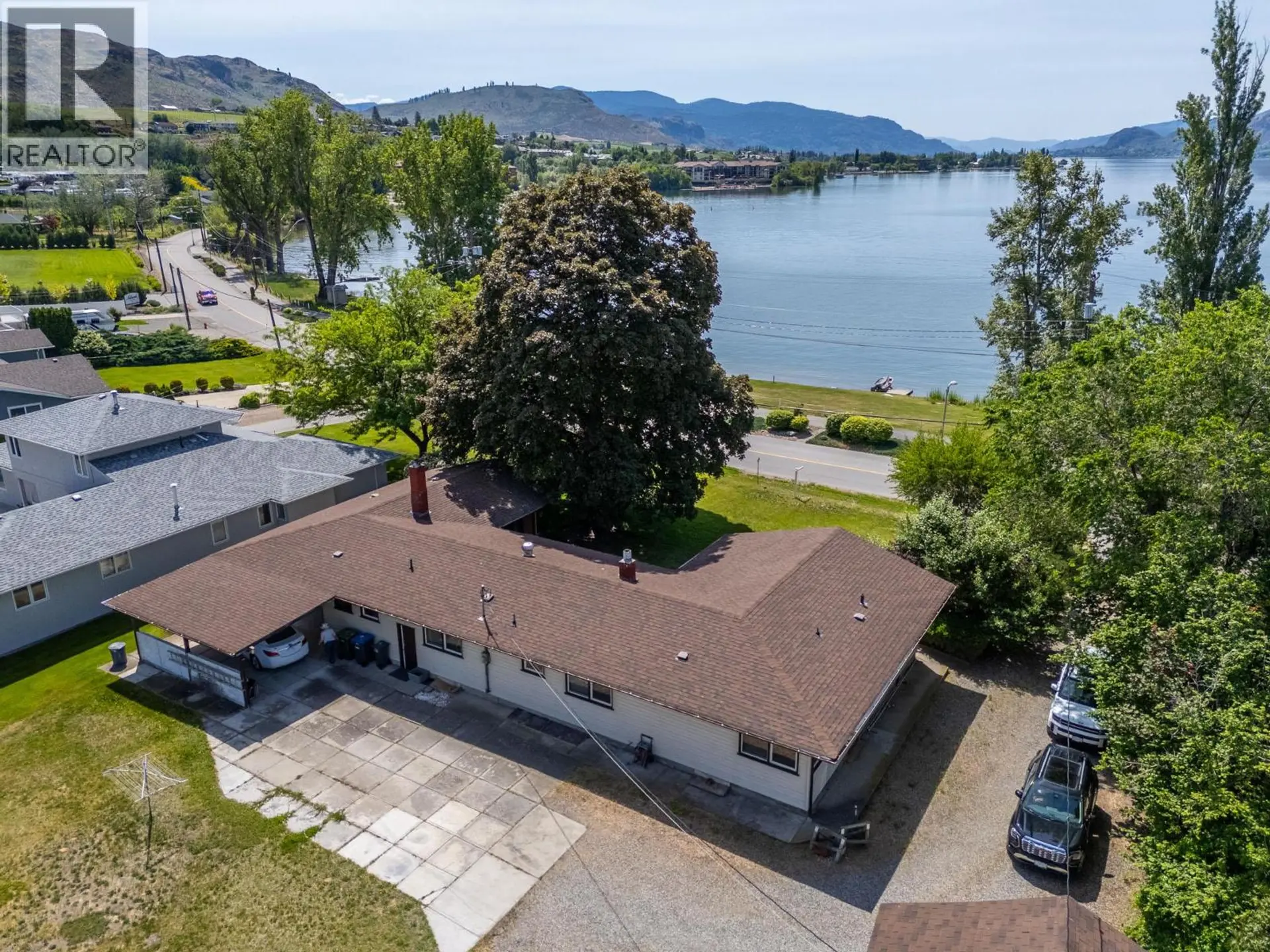 Property at 5231 Lakeshore Drive, Osoyoos, BC