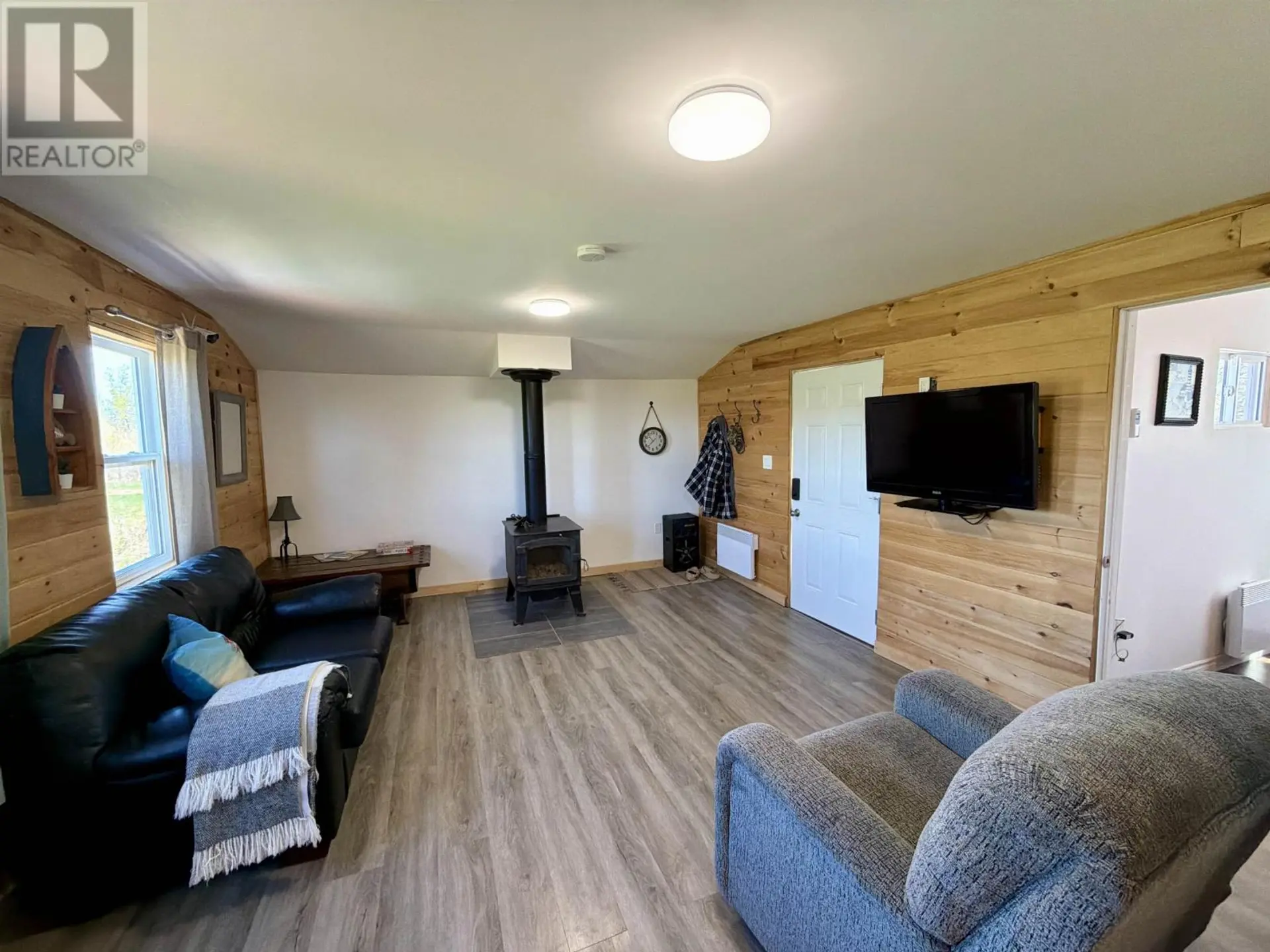 1025 BEAR RIVER Road - Image 4