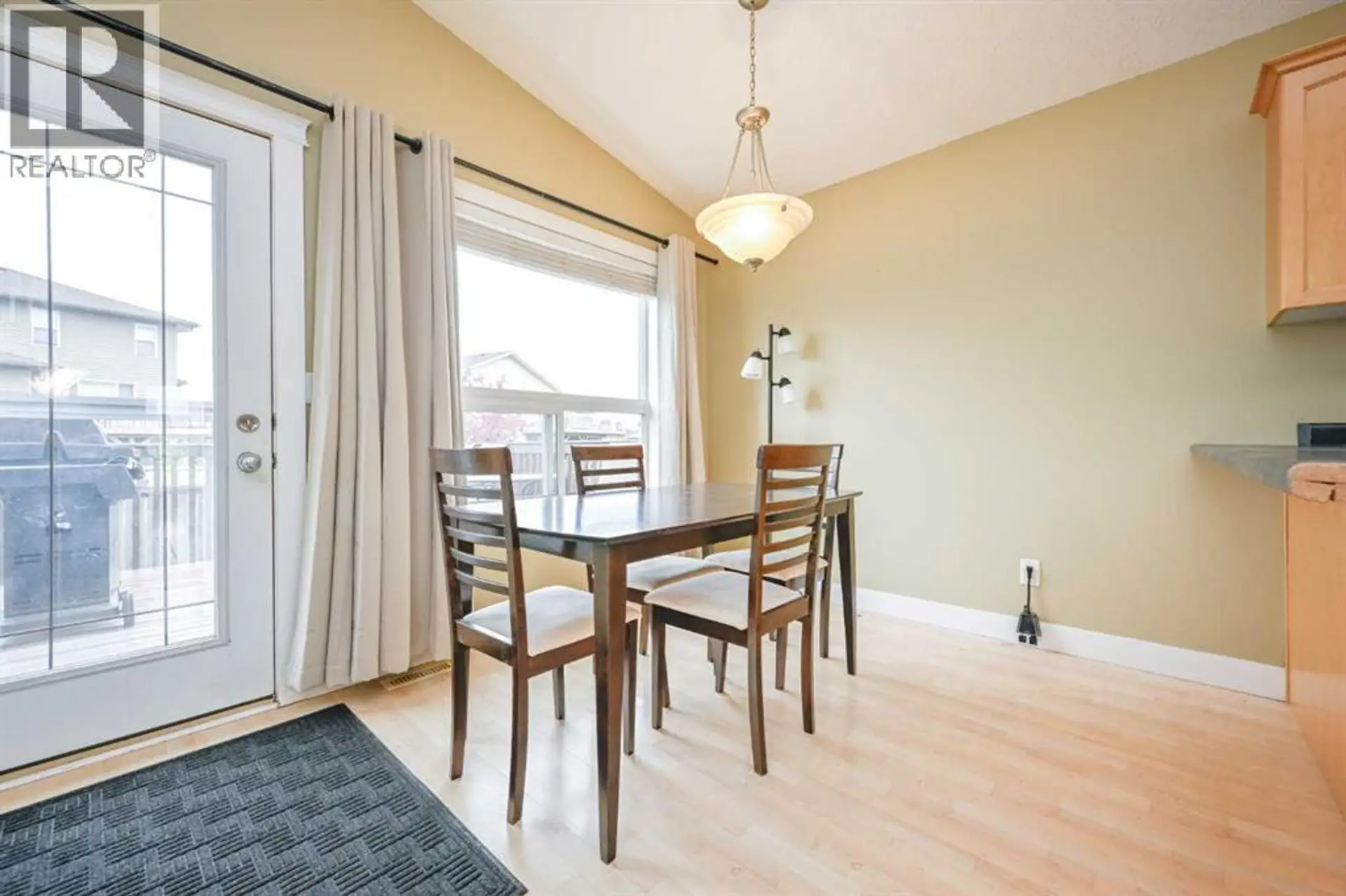 8821 113 Avenue - Image 5