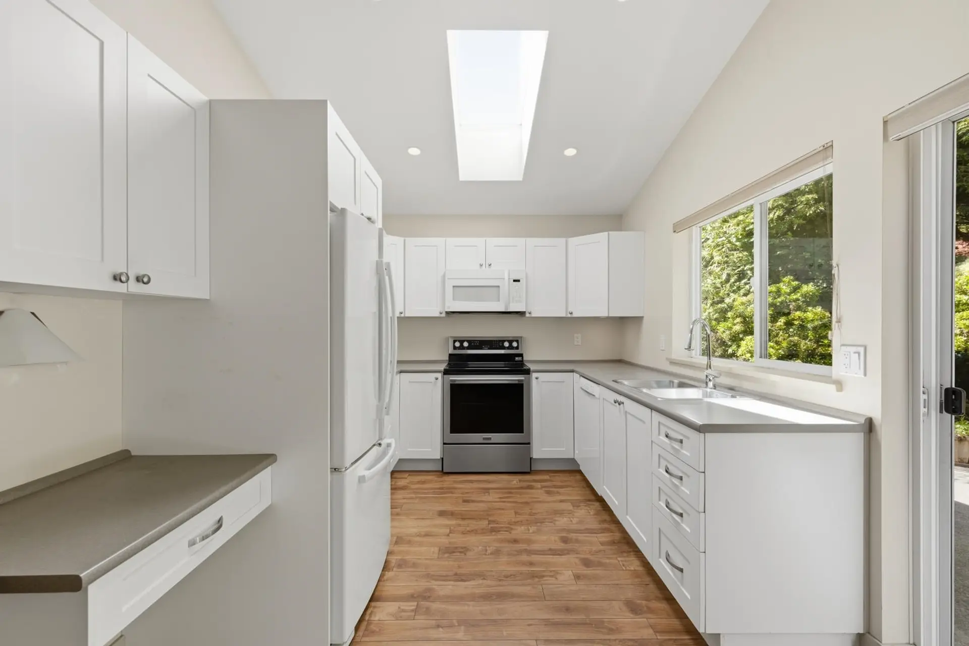 #2 12710 Lagoon Road - Image 7