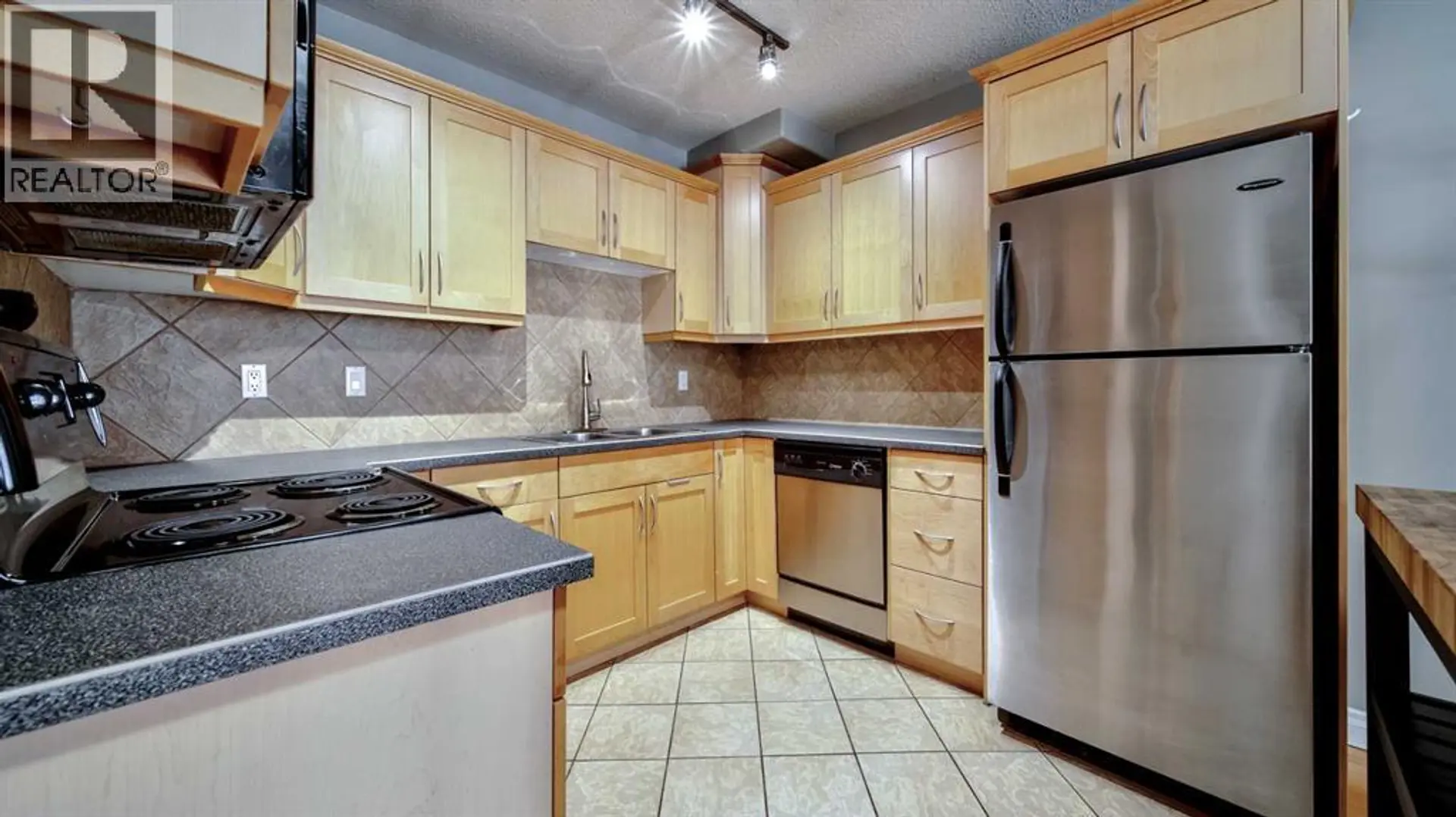 #22 1813 25 Avenue SW - Image 4