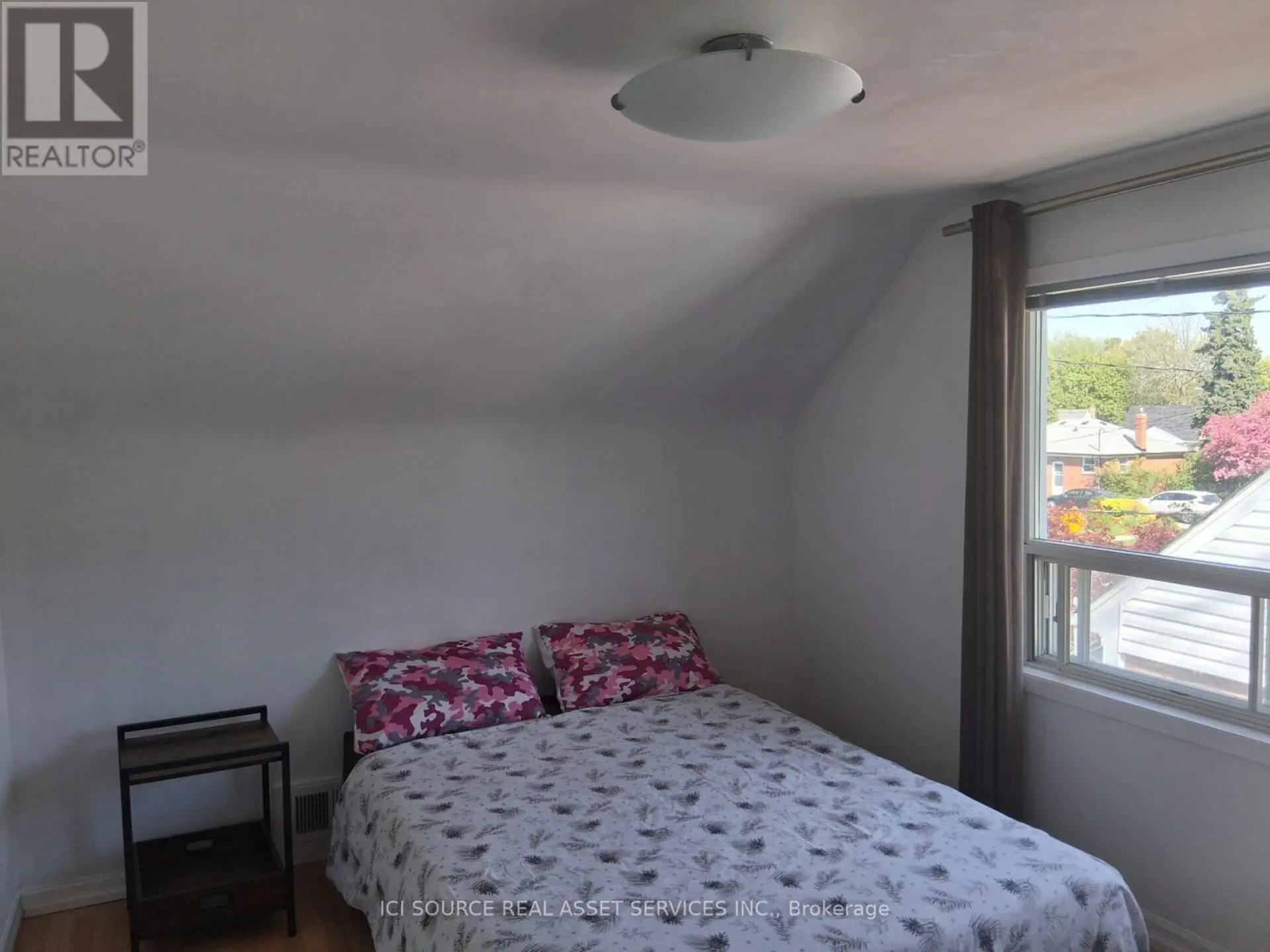 11 ELLINGTON DRIVE - Image 4