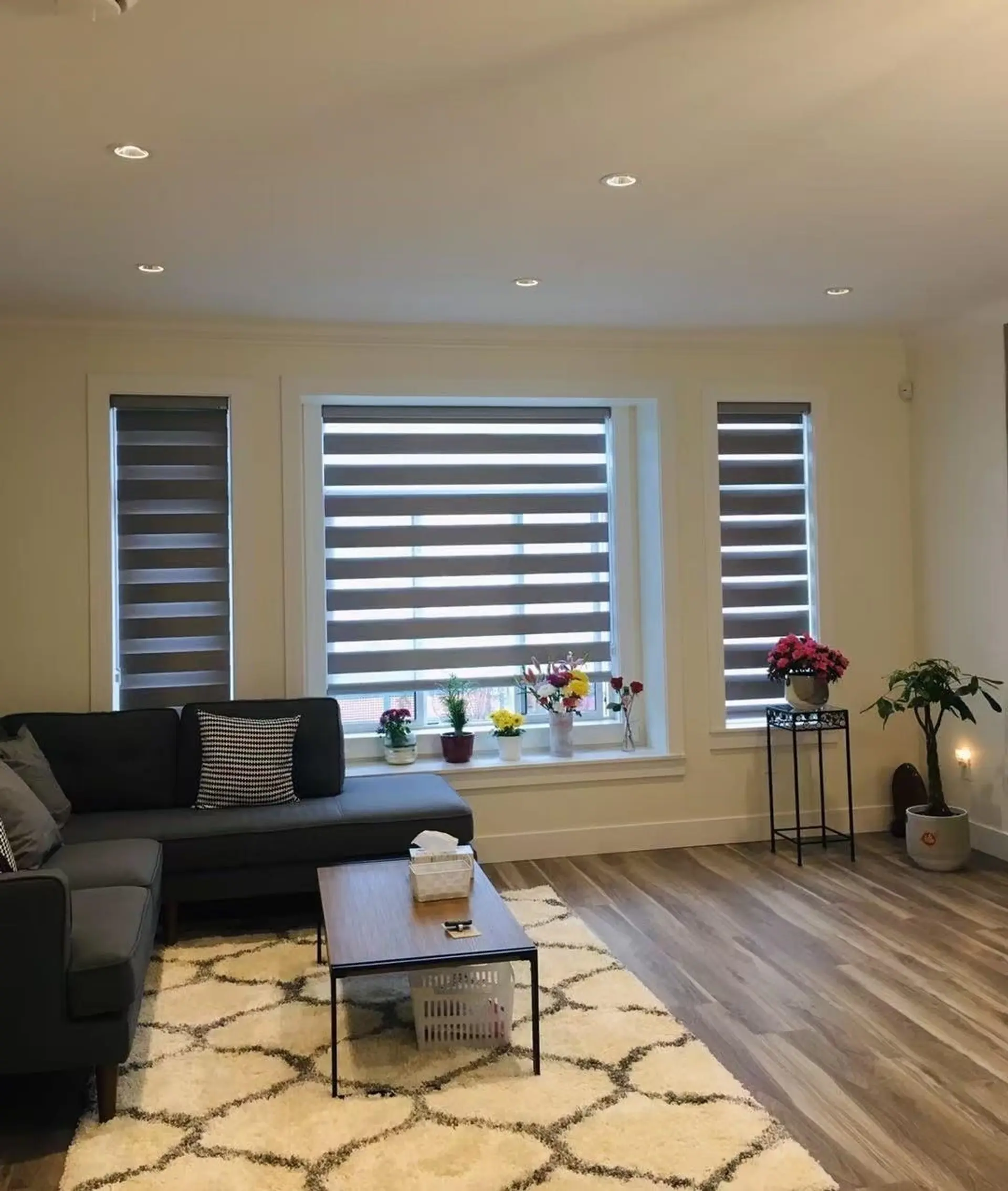 2822 Glen Drive - Image 2