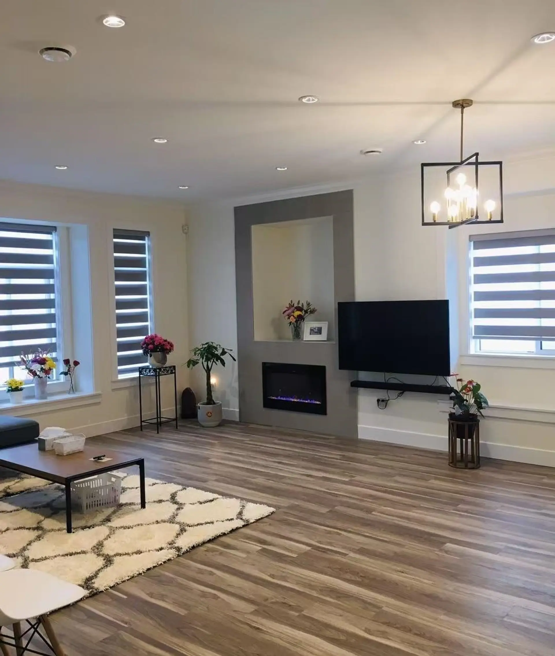 2822 Glen Drive - Image 3