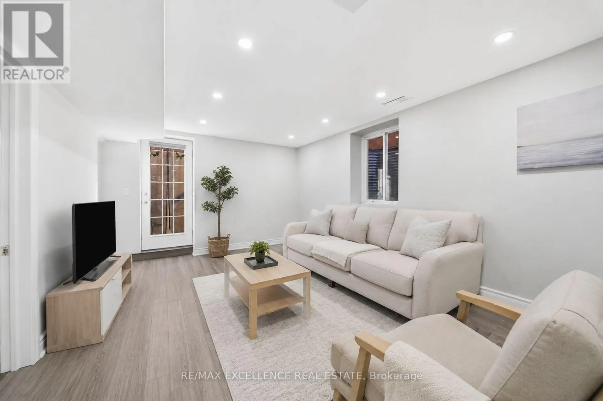 83 LEADENHALL ROAD - Image 14