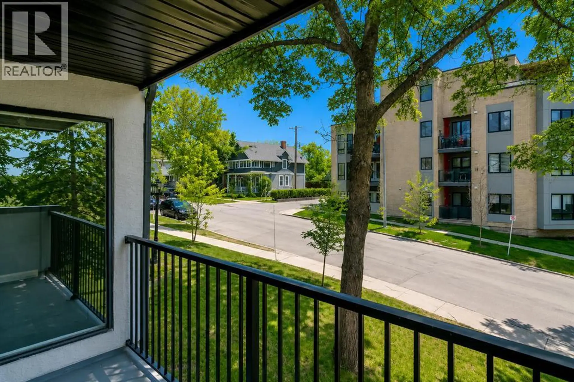 #101 355 5 Avenue NE - Image 16