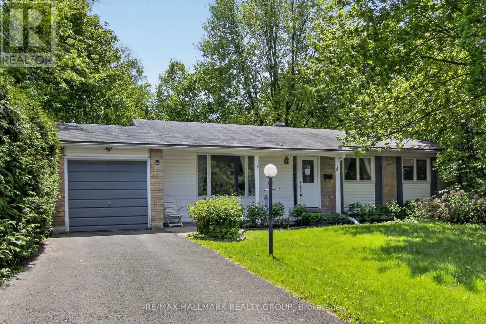 41 PARKMOUNT CRESCENT - Image 13