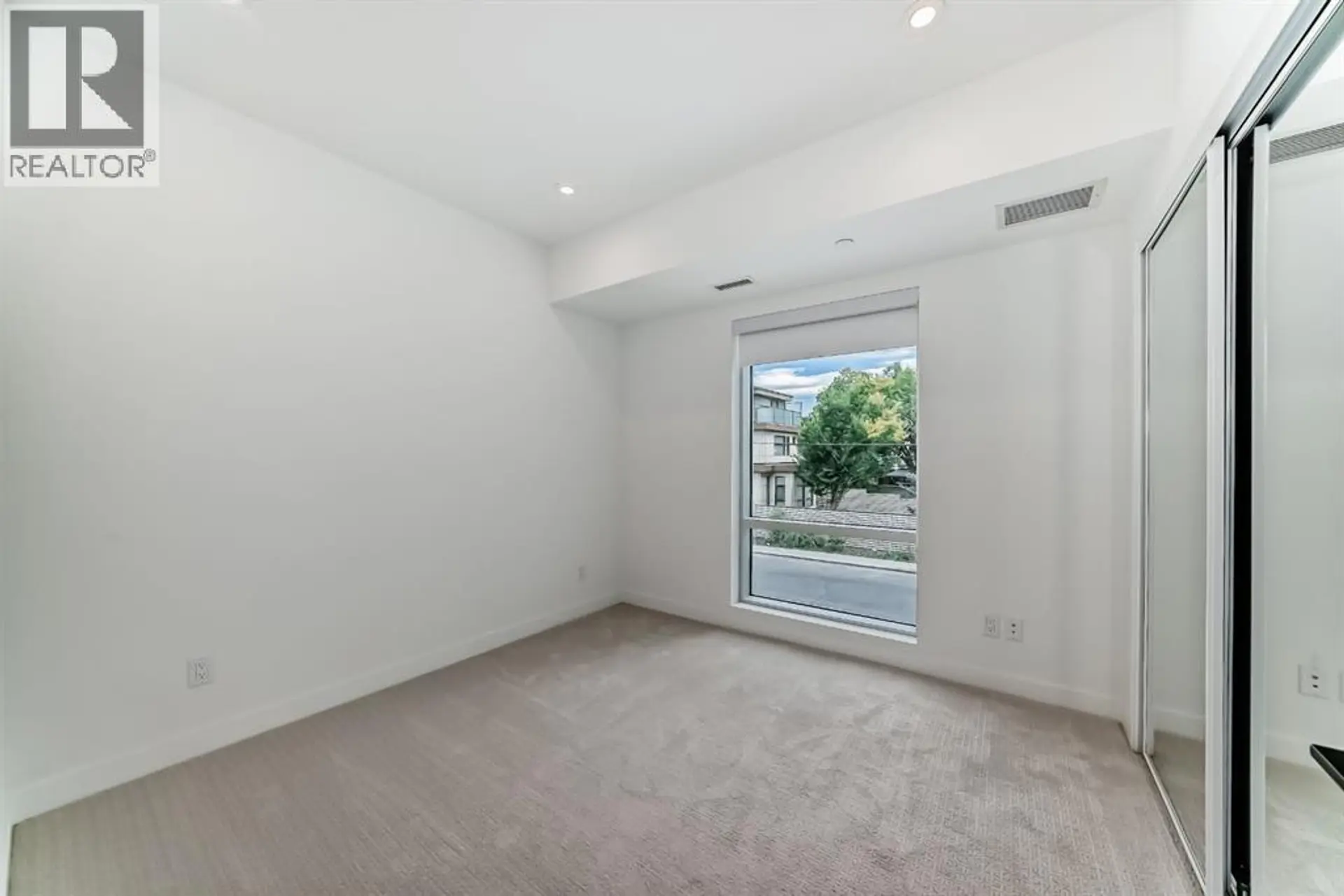 #260 110 18A Street NW - Image 11