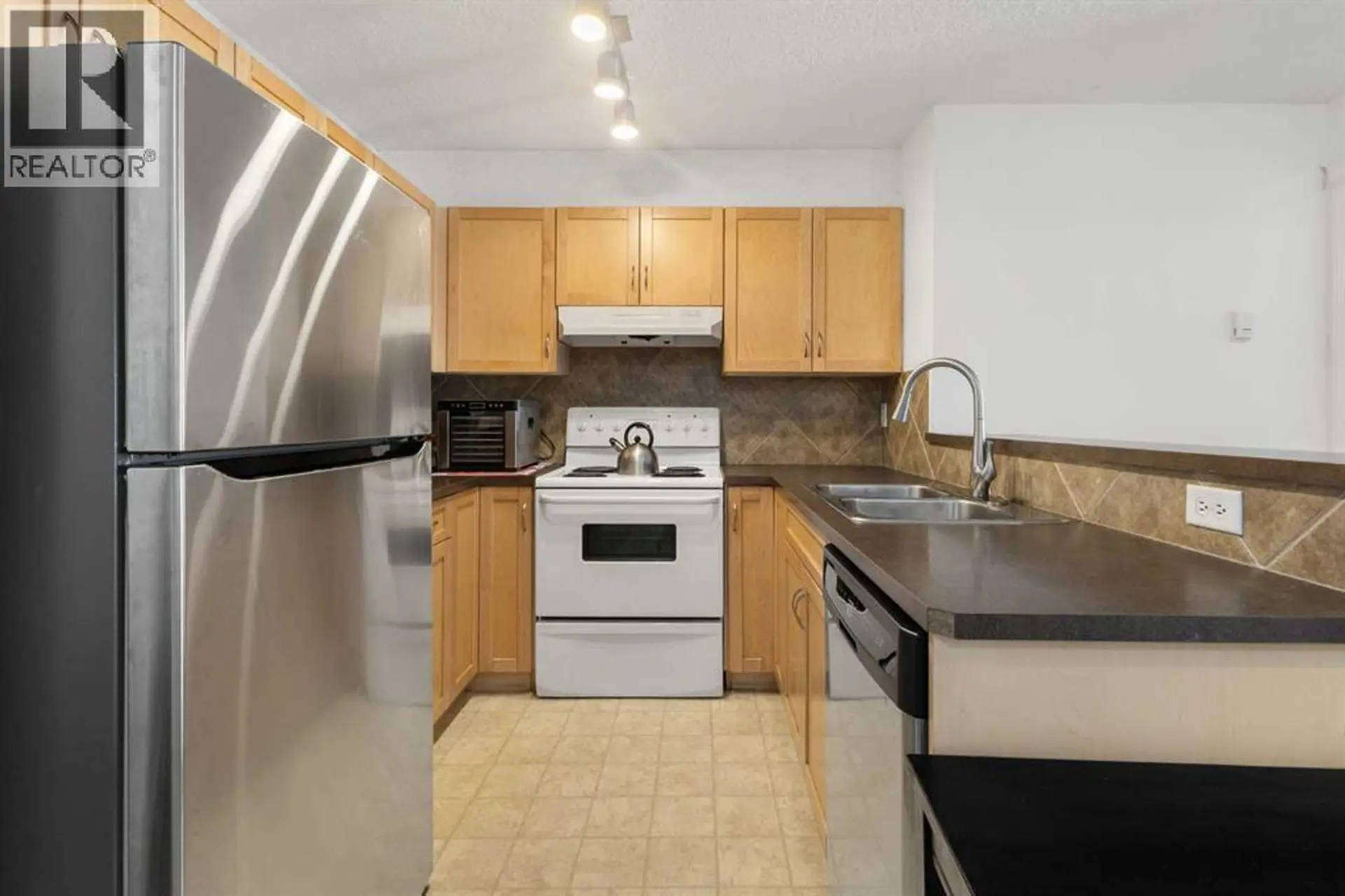 #3115 70 Panamount Drive NW - Image 6