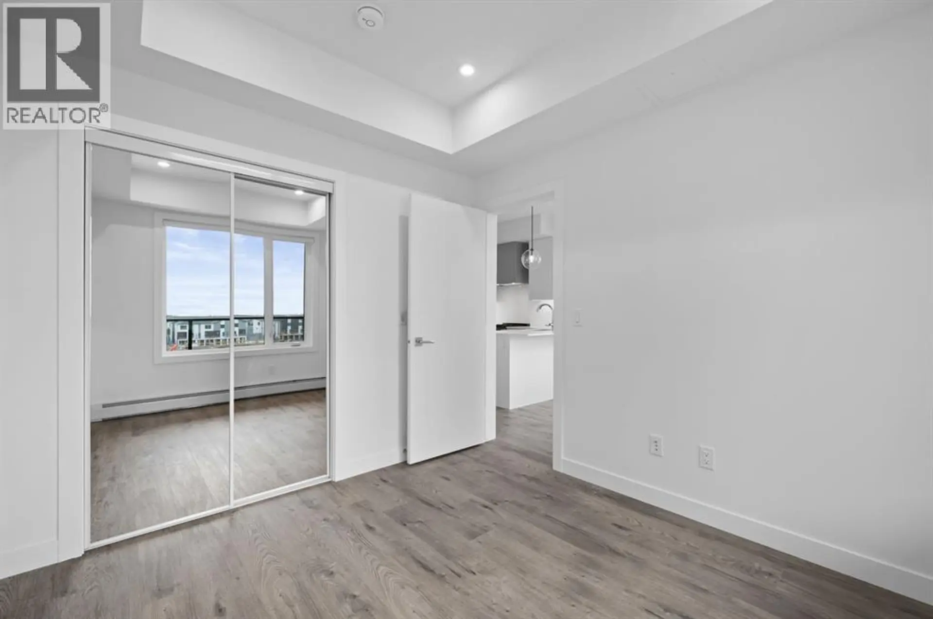 #202 8370 Broadcast Avenue SW - Image 12
