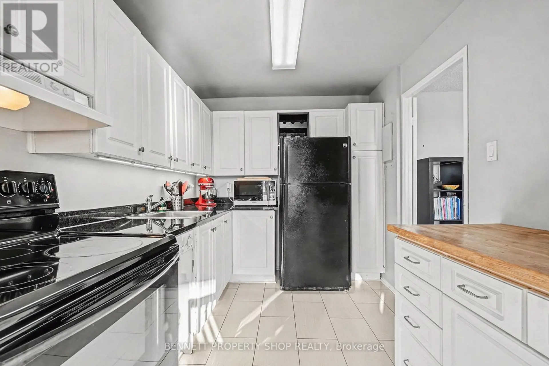 #409 2625 REGINA STREET - Image 5