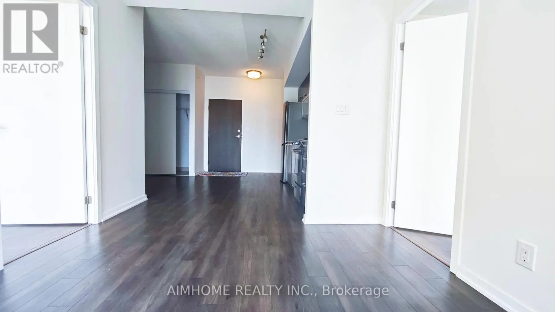 #1107 68 ABELL STREET - Image 2
