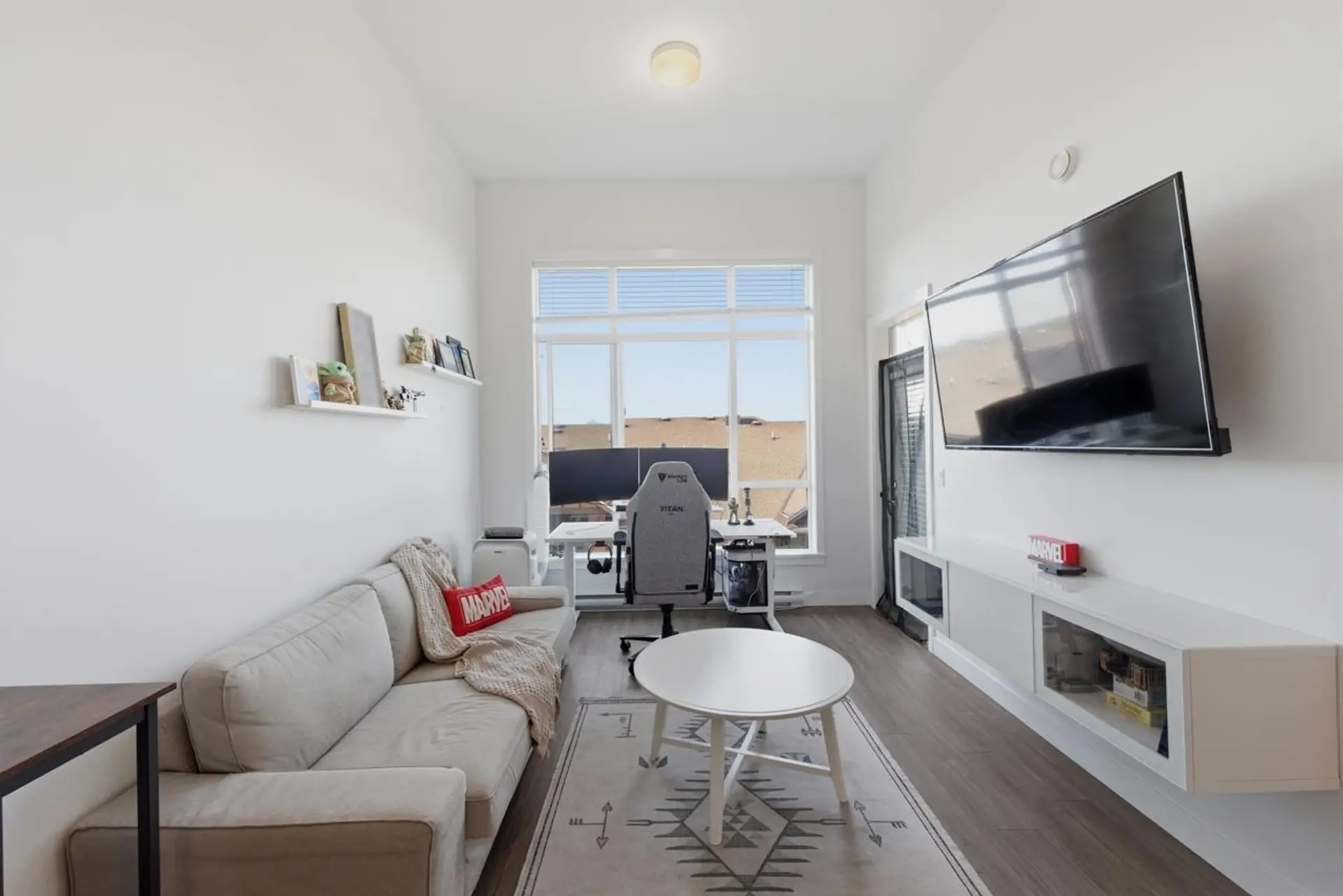 #511 5638 201a Street - Image 6