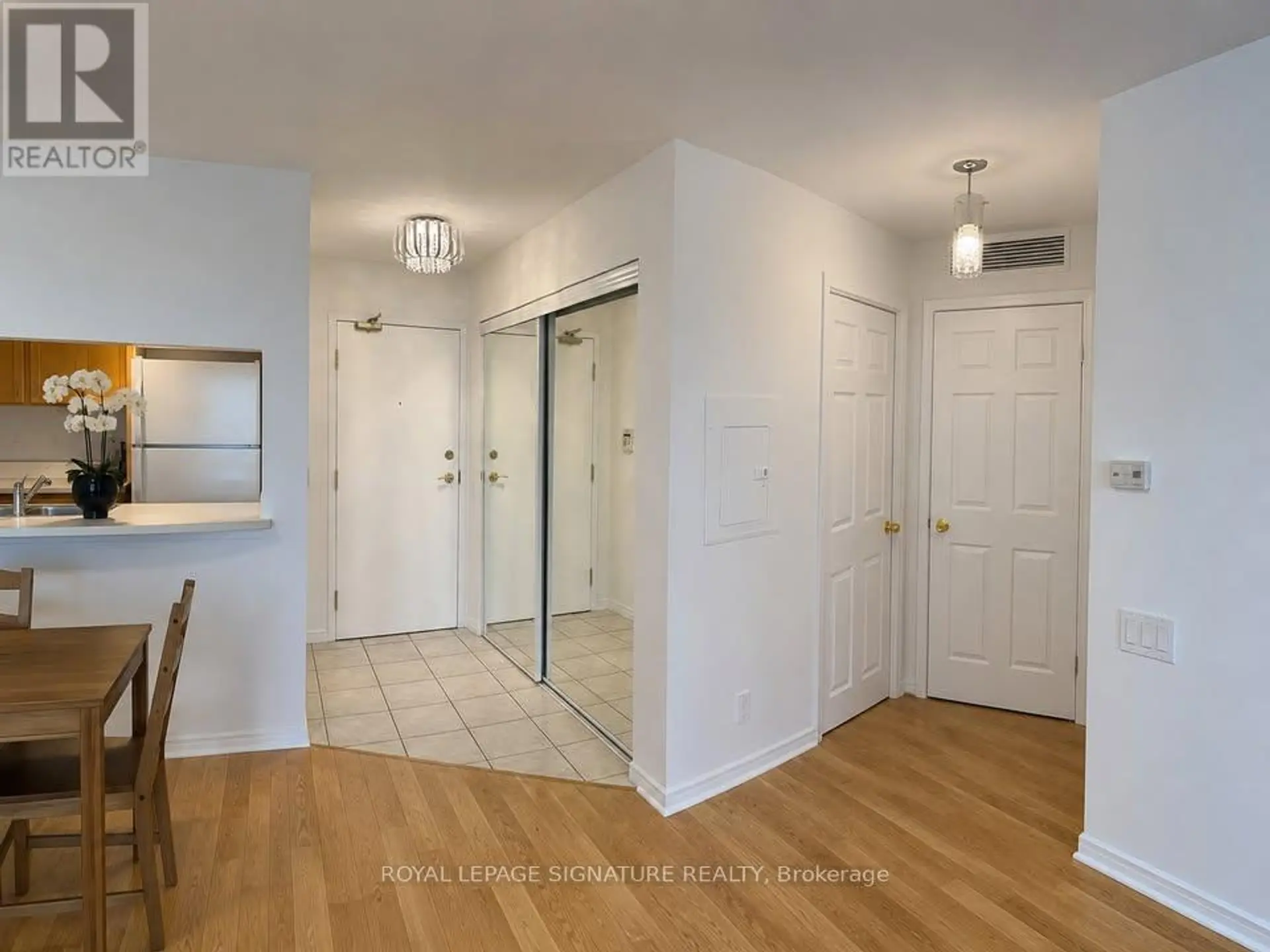 #1908 8 HILLCREST AVENUE - Image 4