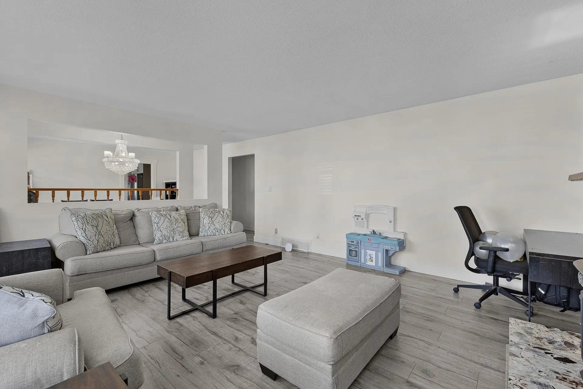 31872 Starling Avenue - Image 7