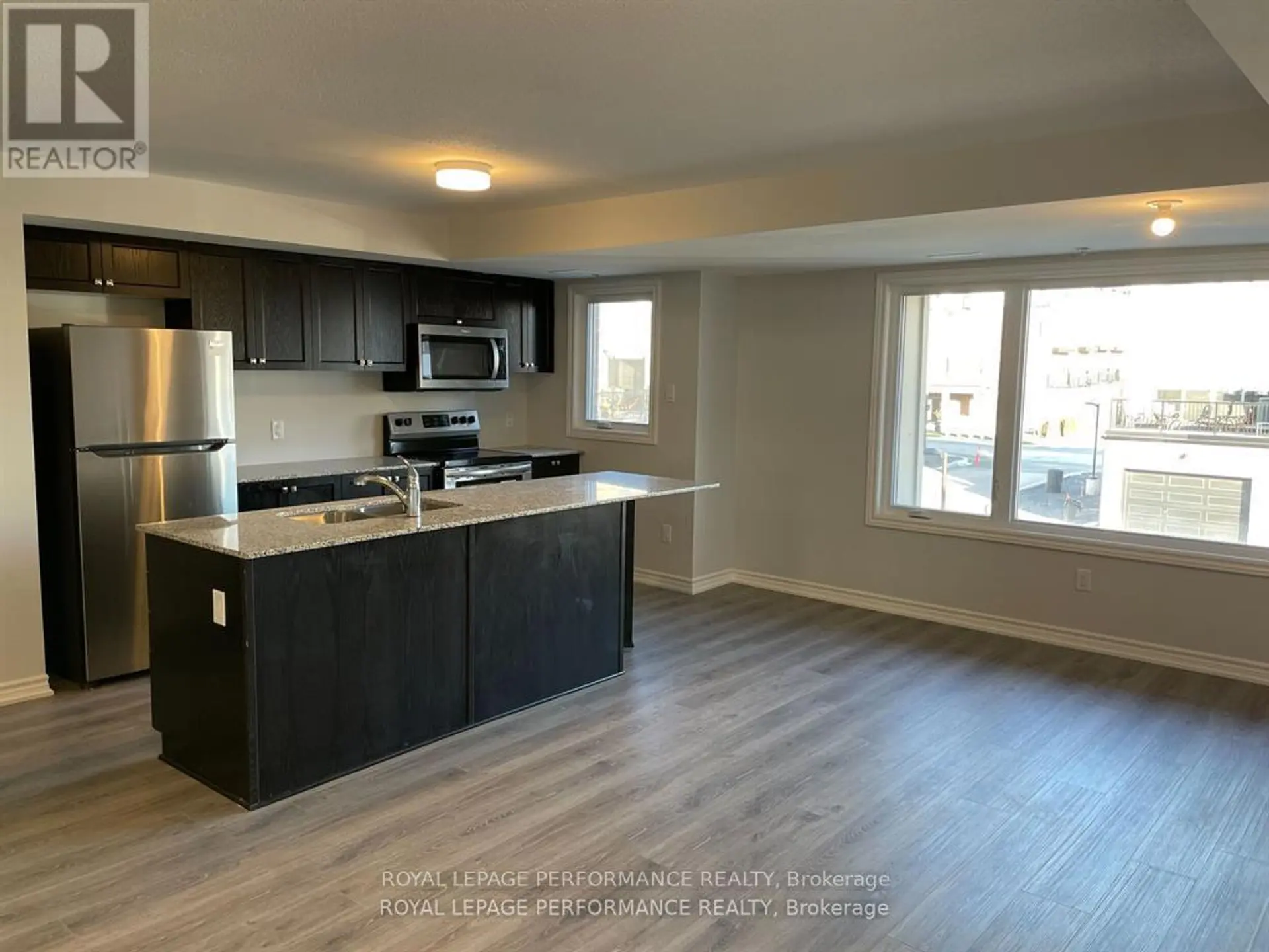 704 KIZIS PRIVATE - Image 6