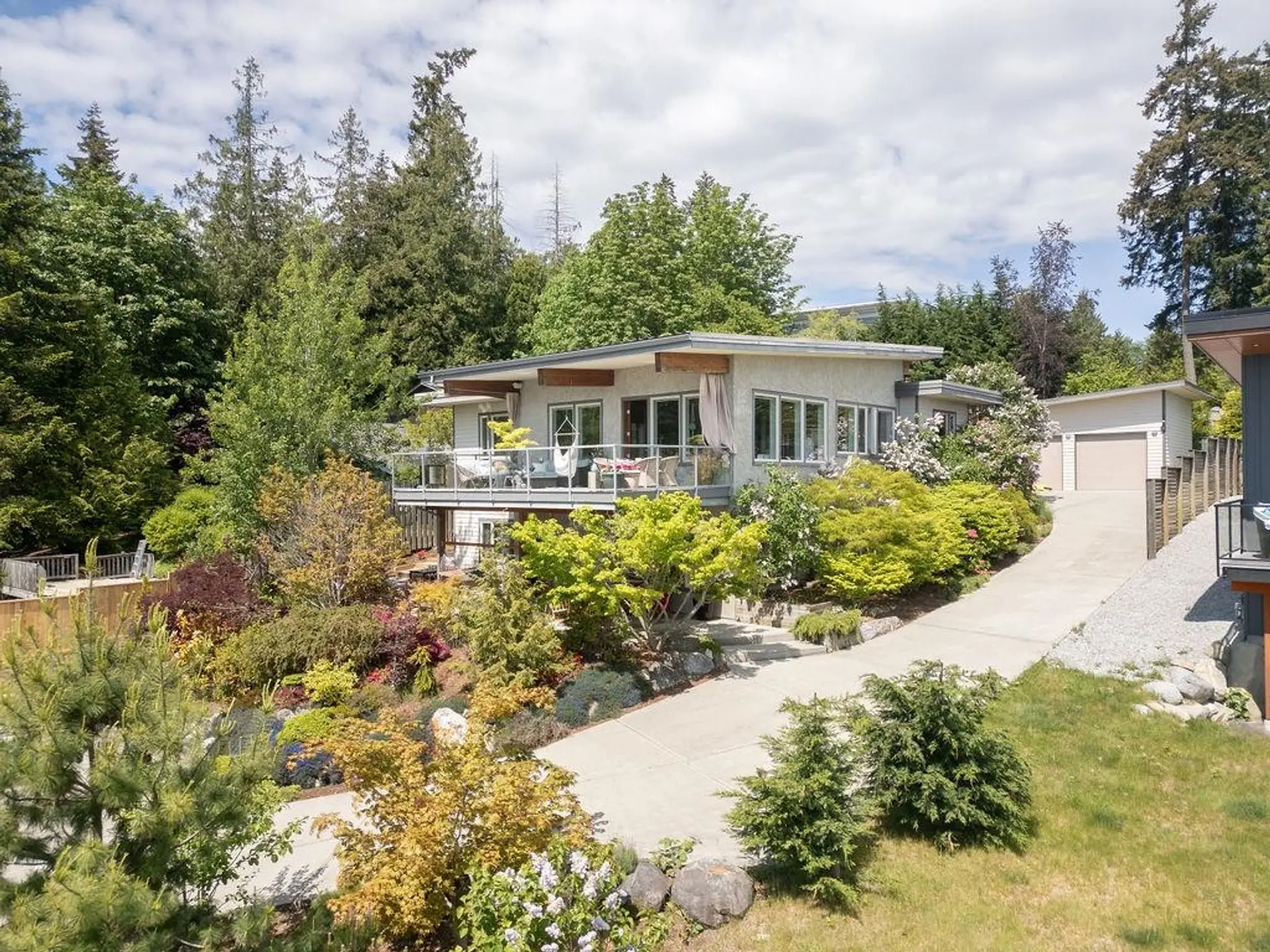 Property at 6260 Sunrise Boulevard, Sechelt, BC