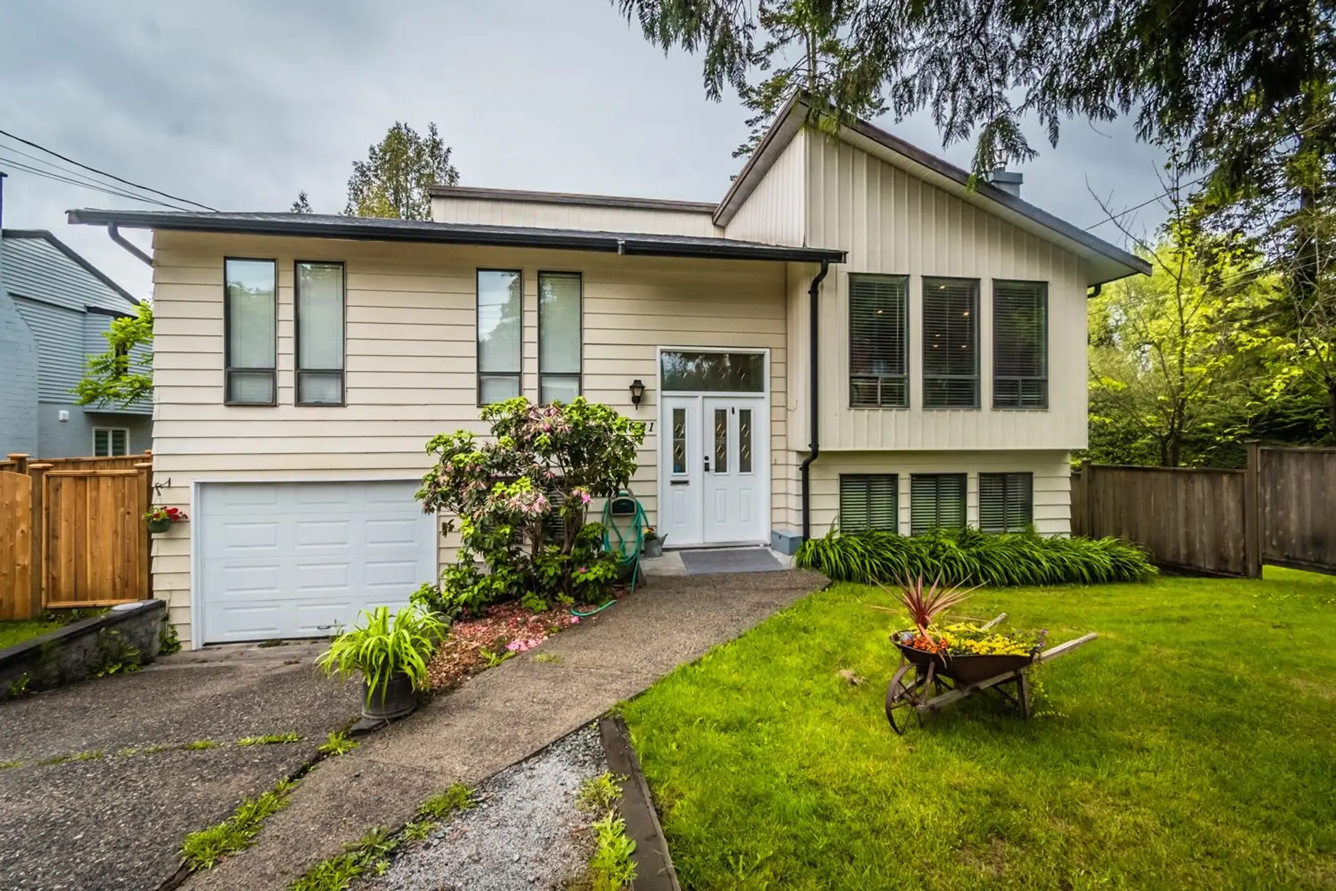 Property at 19881 48 Avenue, Langley, BC