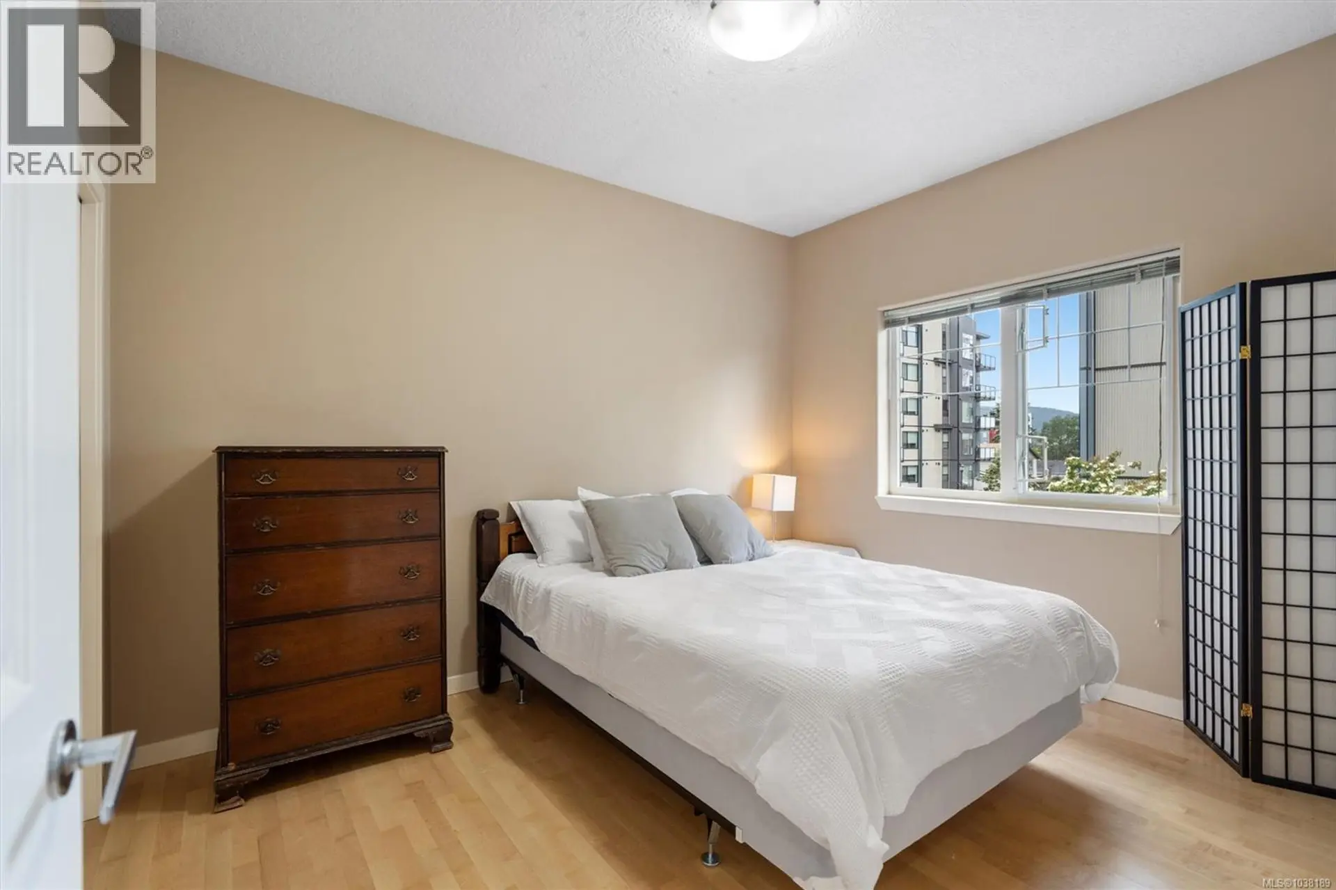 #301 2844 Bryn Maur Rd - Image 12