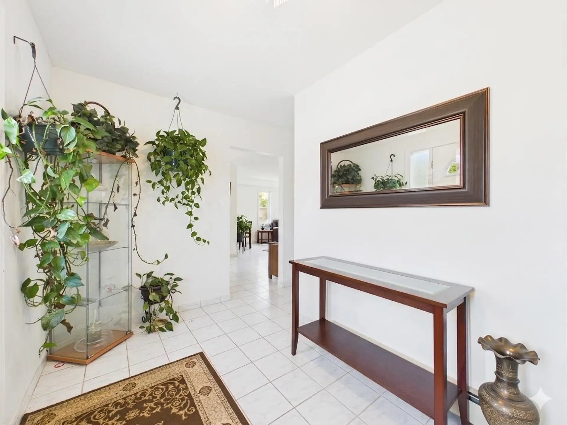 1148 Howse Place - Image 2