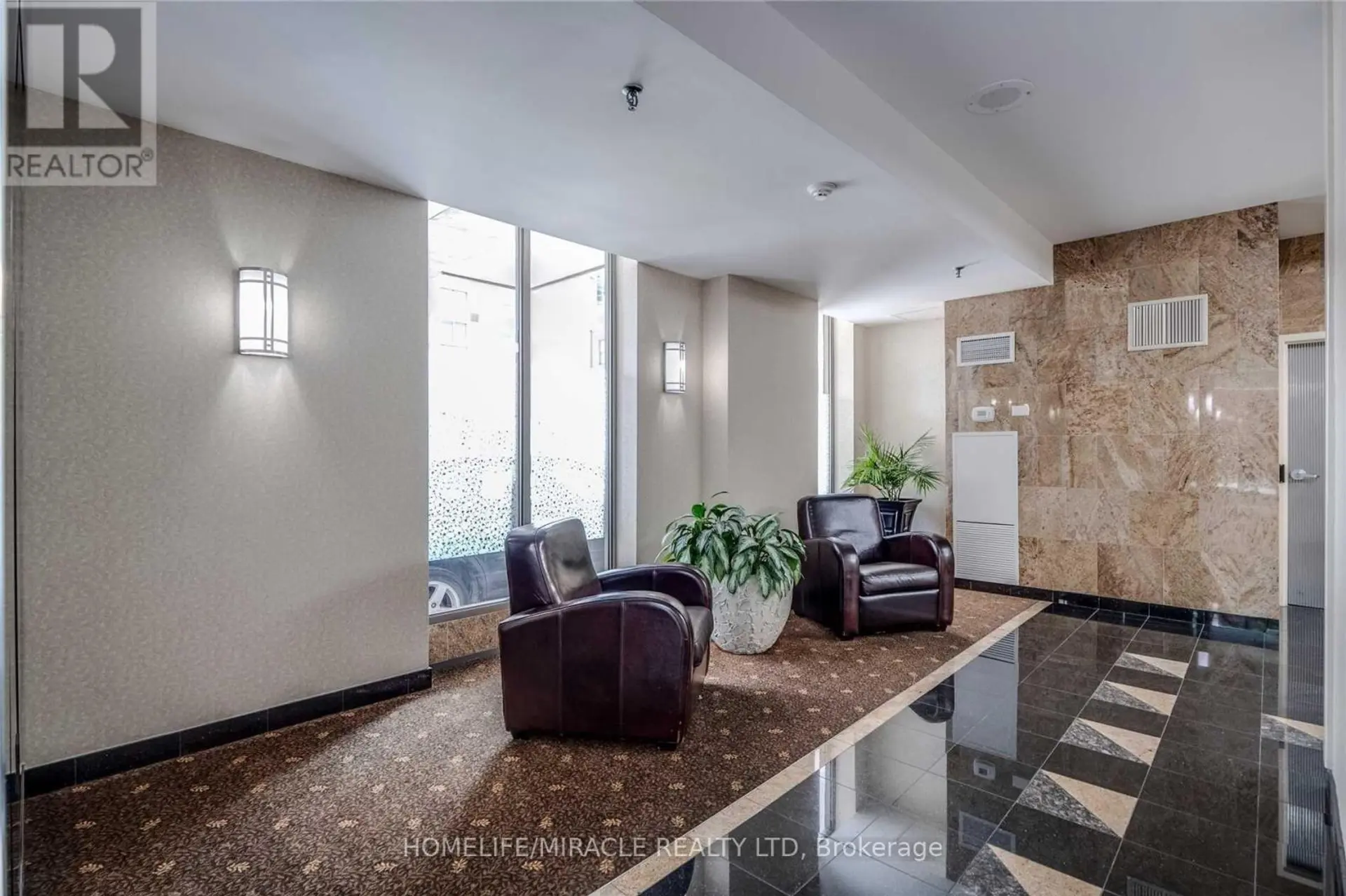 #605 95 LOMBARD STREET - Image 16