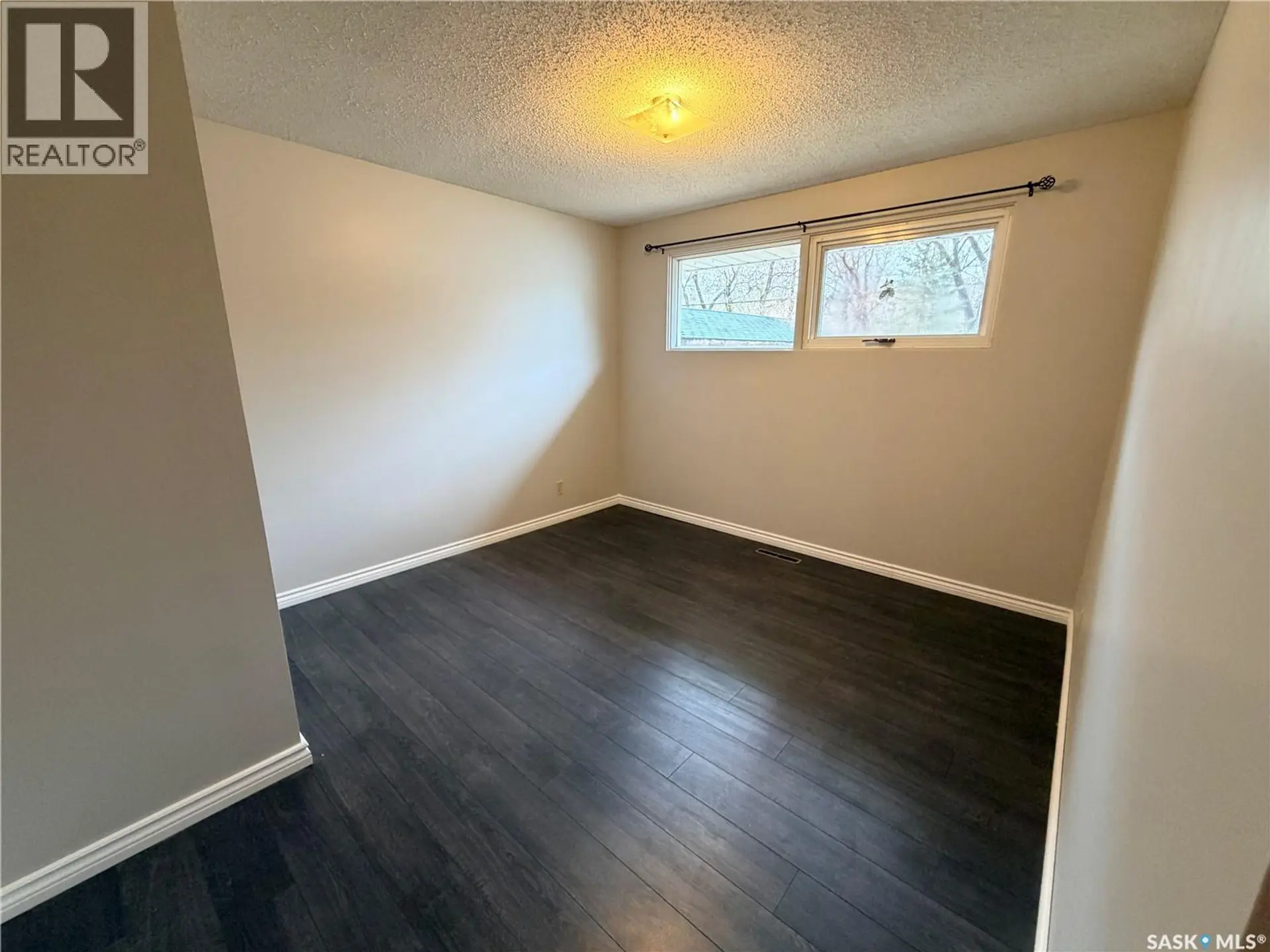 70 Lindsay DRIVE - Image 11