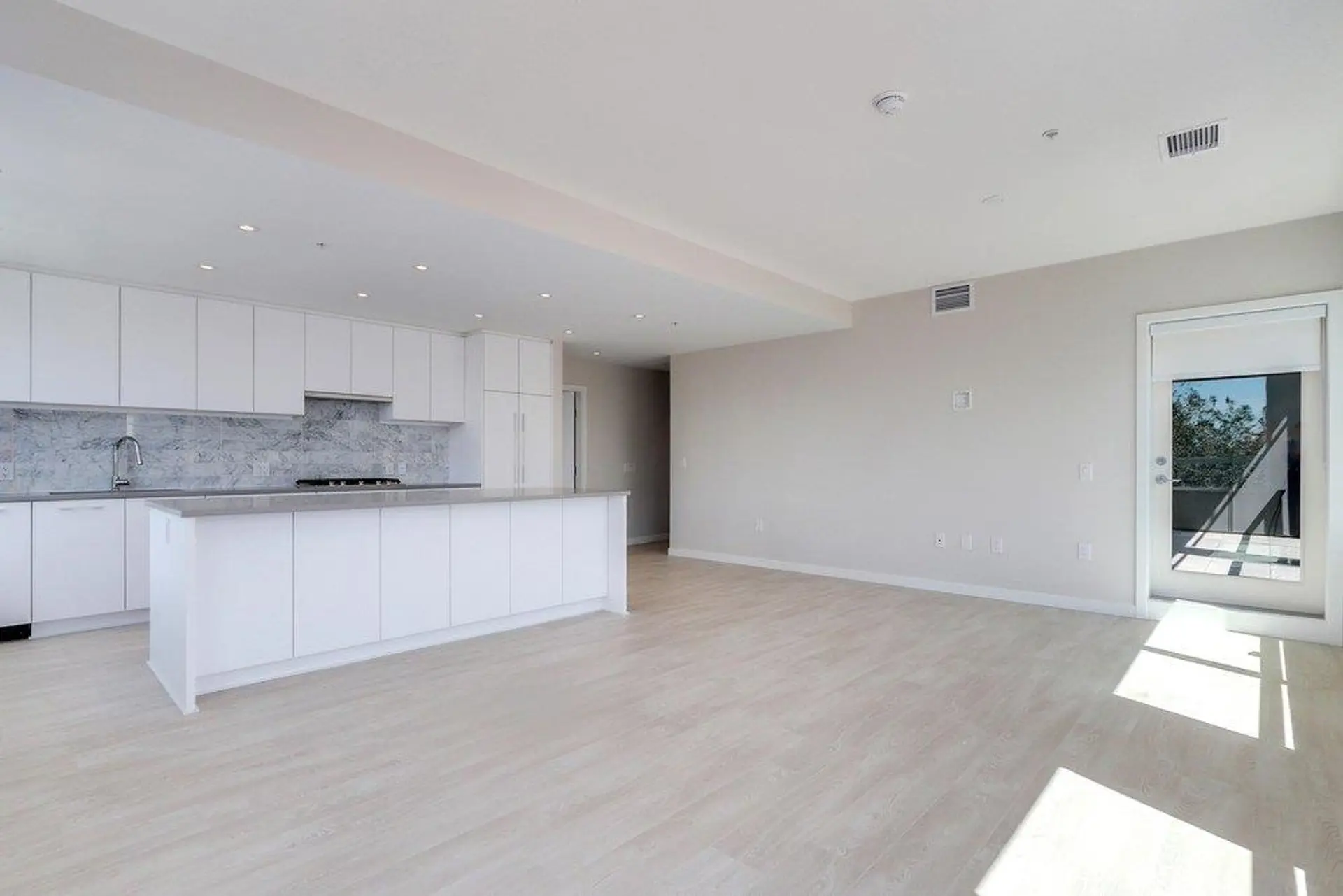 #304 110 E 17th Street - Image 5