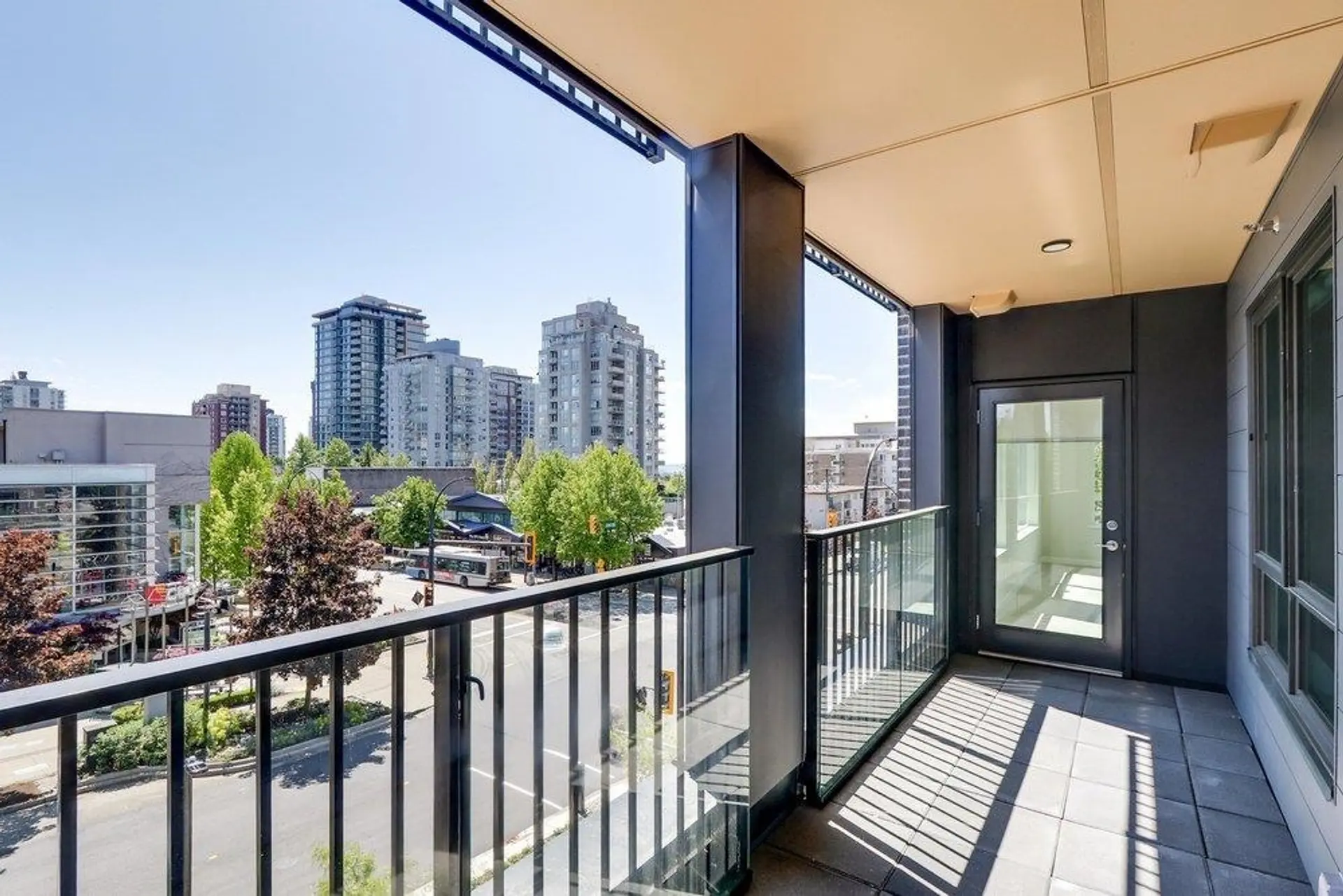 #304 110 E 17th Street - Image 4