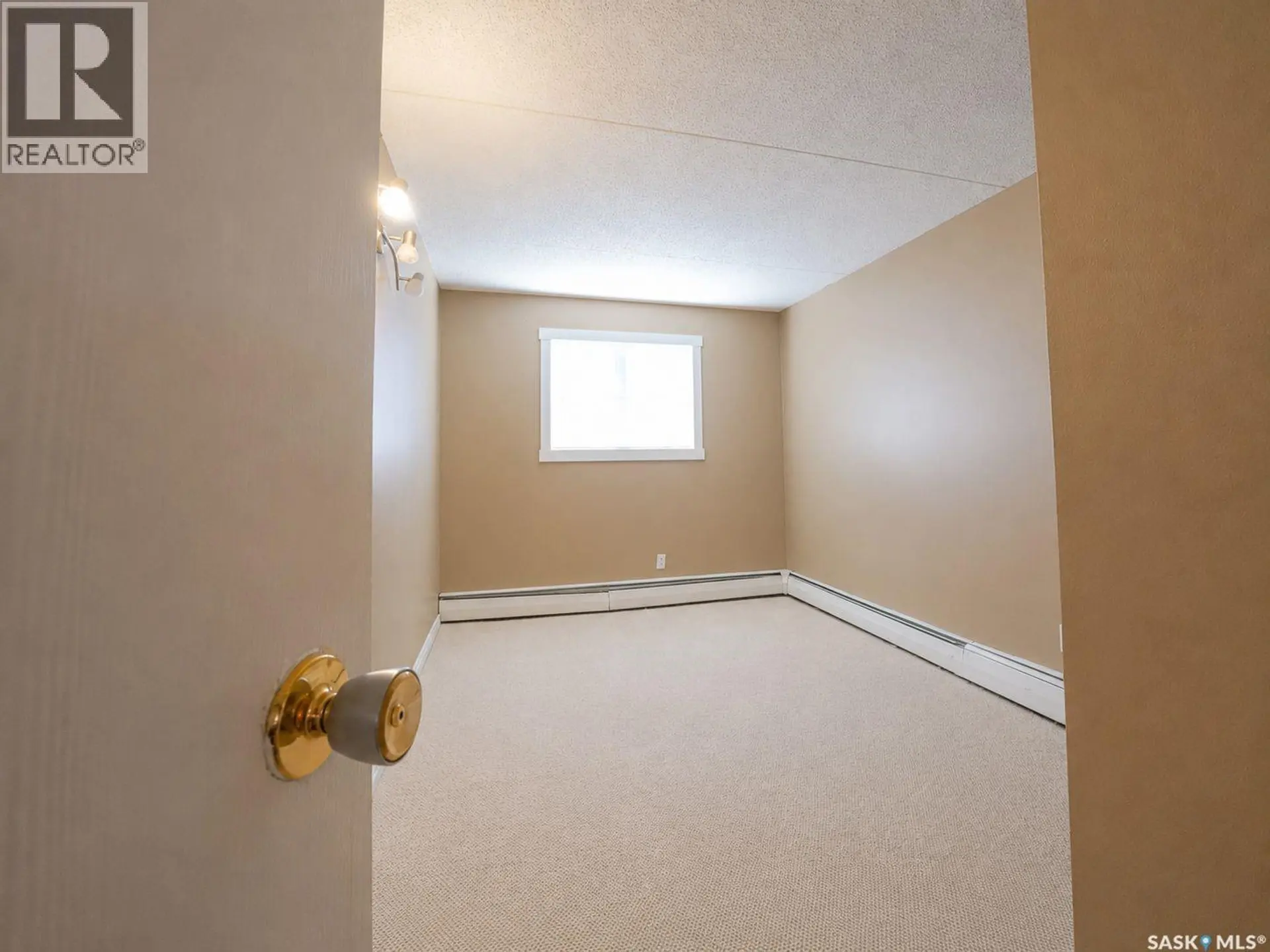 #106 20 Kleisinger CRESCENT - Image 16