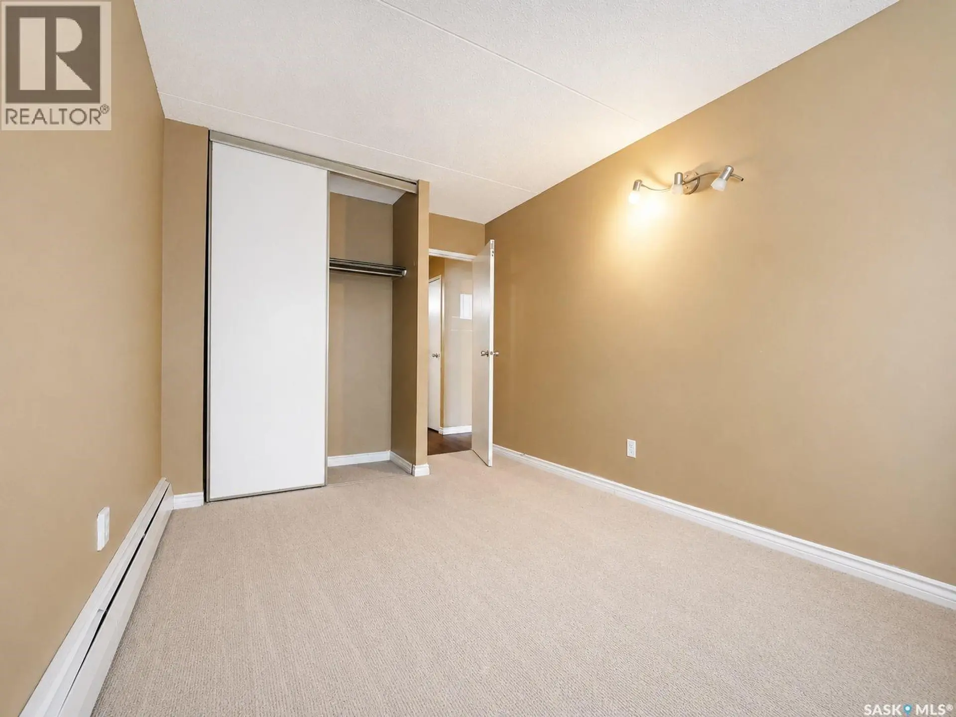 #106 20 Kleisinger CRESCENT - Image 17