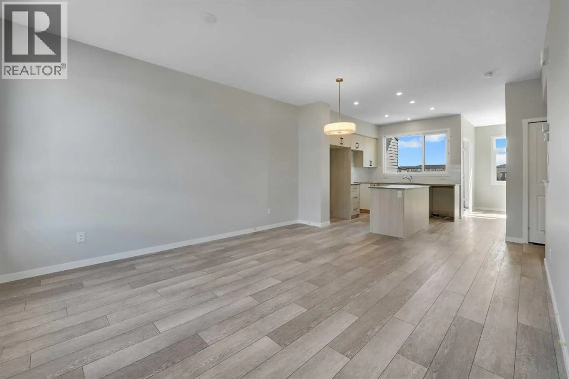 #103 1350 Cornerstone Street NE - Image 9