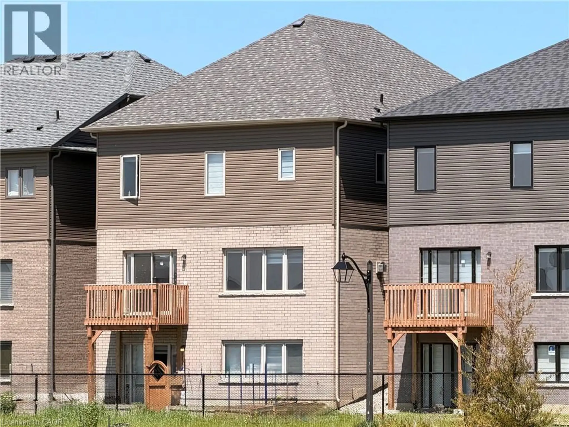 124 HITCHMAN Street - Image 2