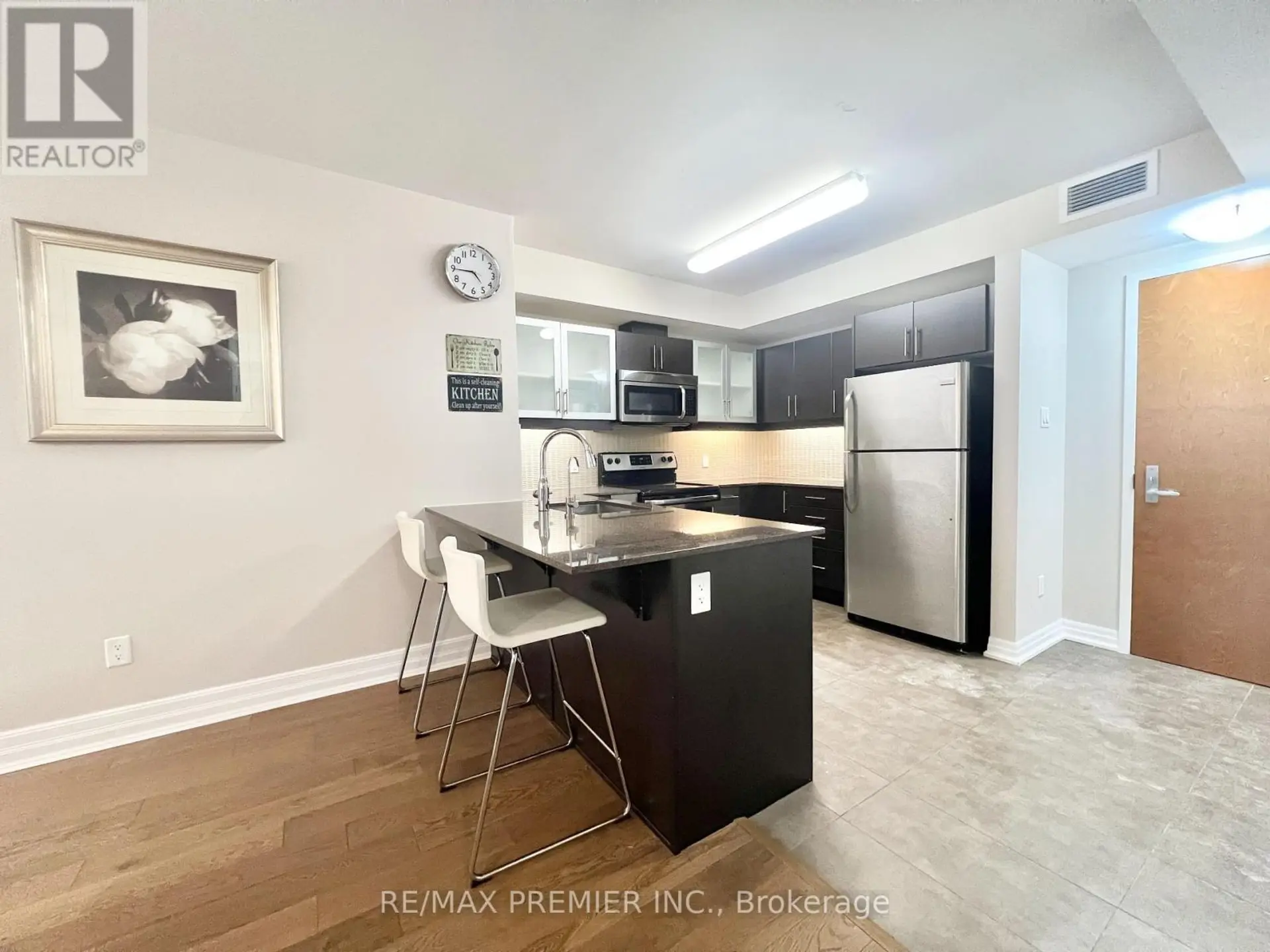 #202 195 BESSERER STREET - Image 11