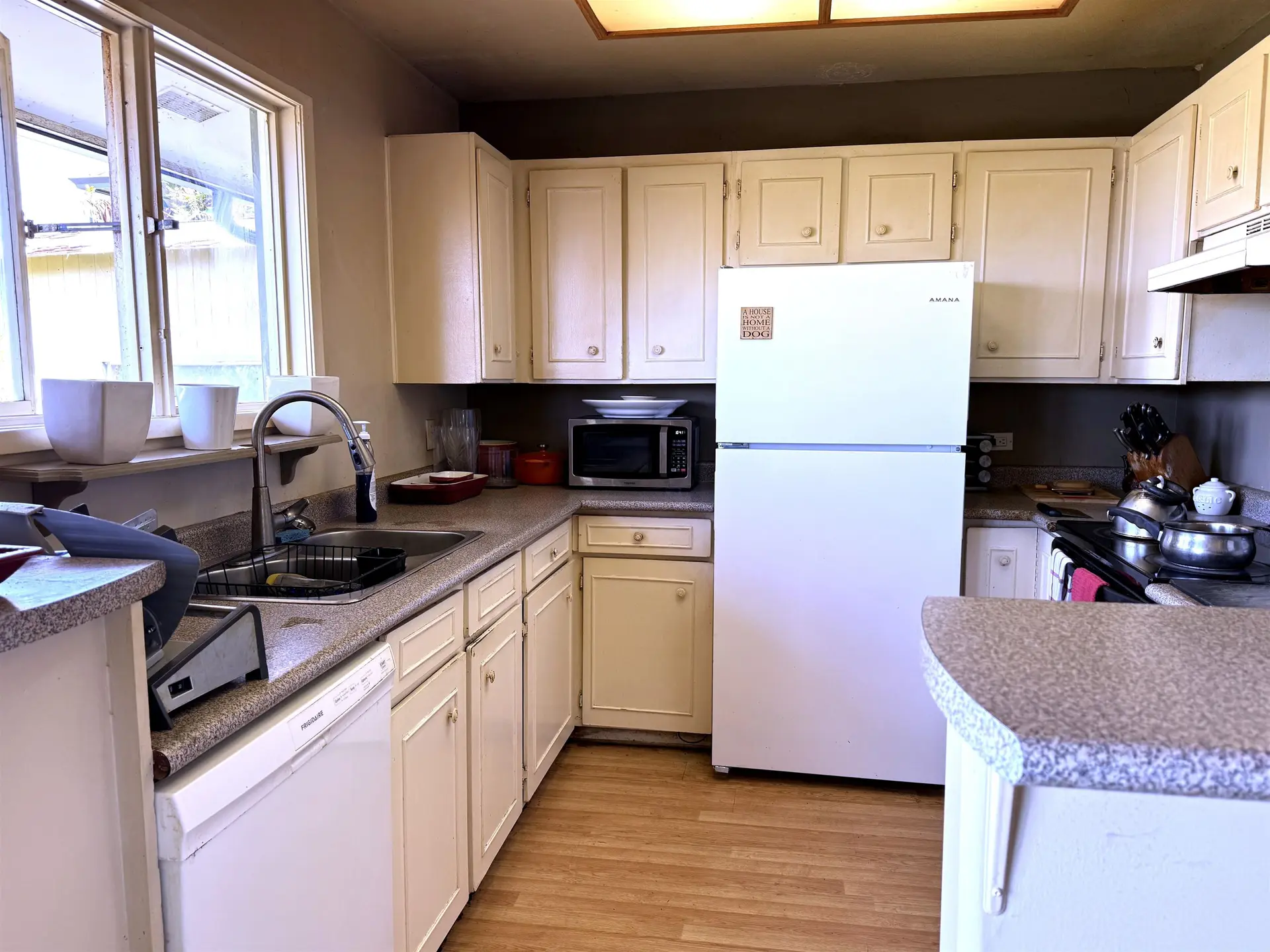 4731 Laurel Avenue - Image 10