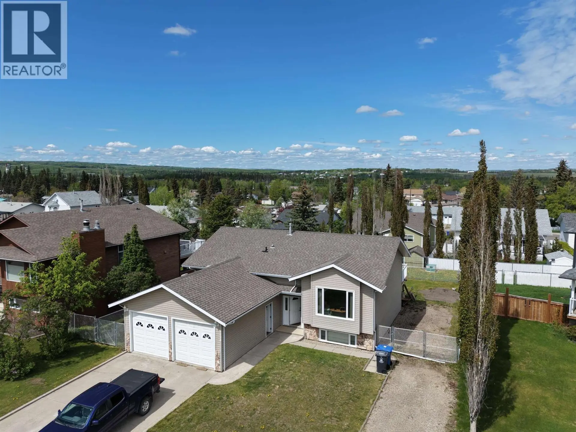 Property at 9008 114 AVENUE, Fort St. John, BC