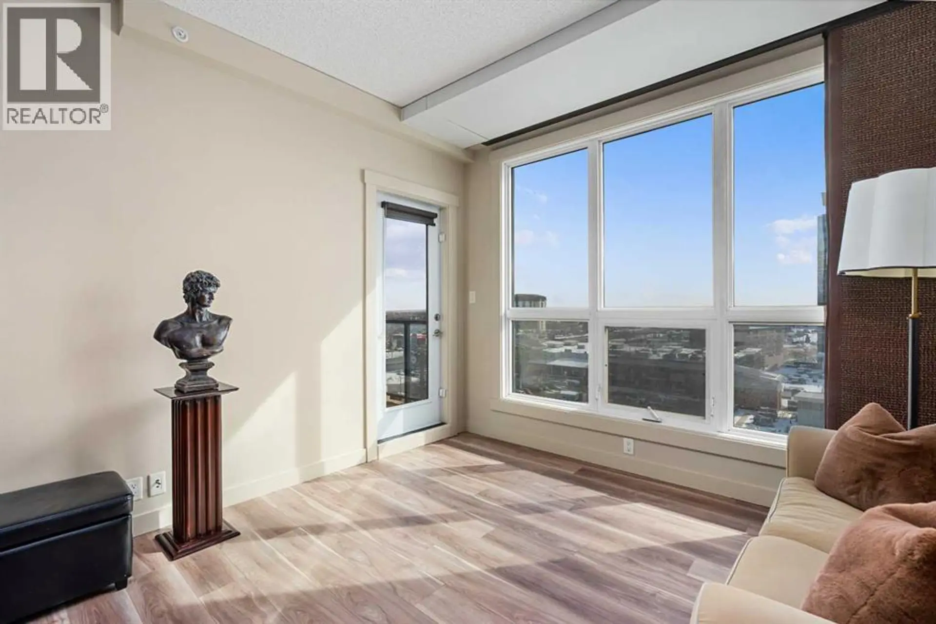#1302 8710 Horton Road SW - Image 4