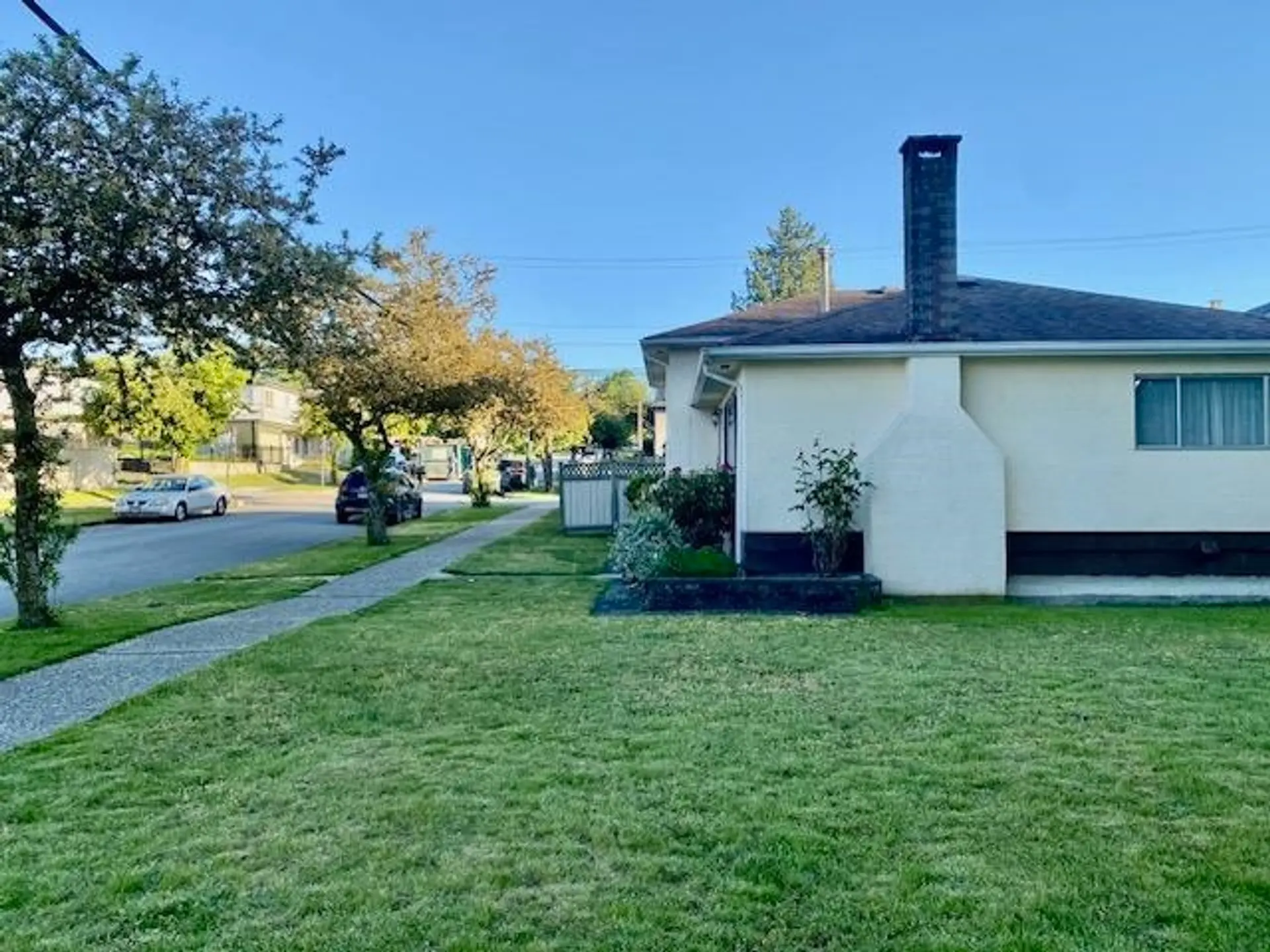 3925 Penticton Street - Image 7