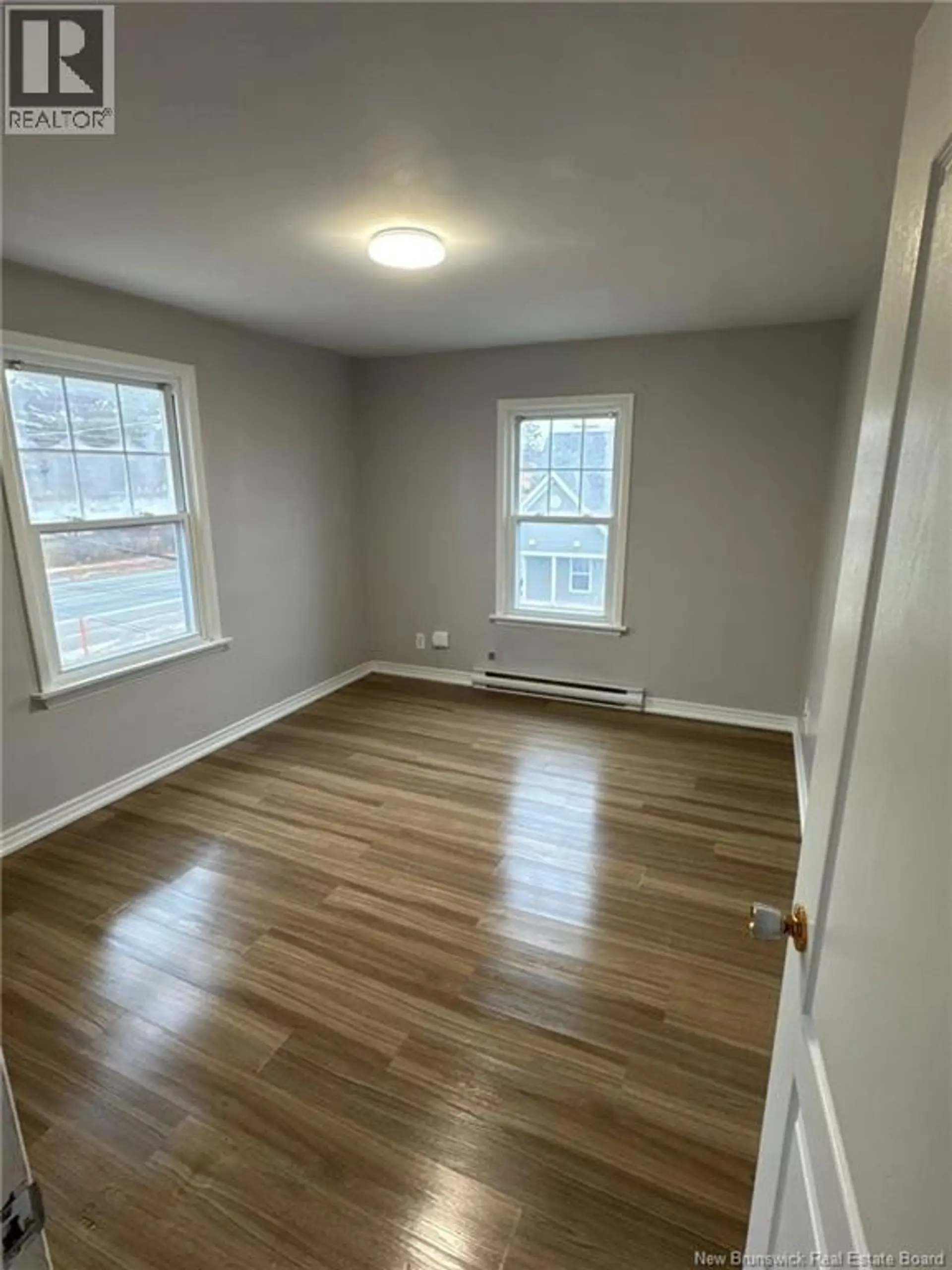 303 McLaughlin Drive - Image 11