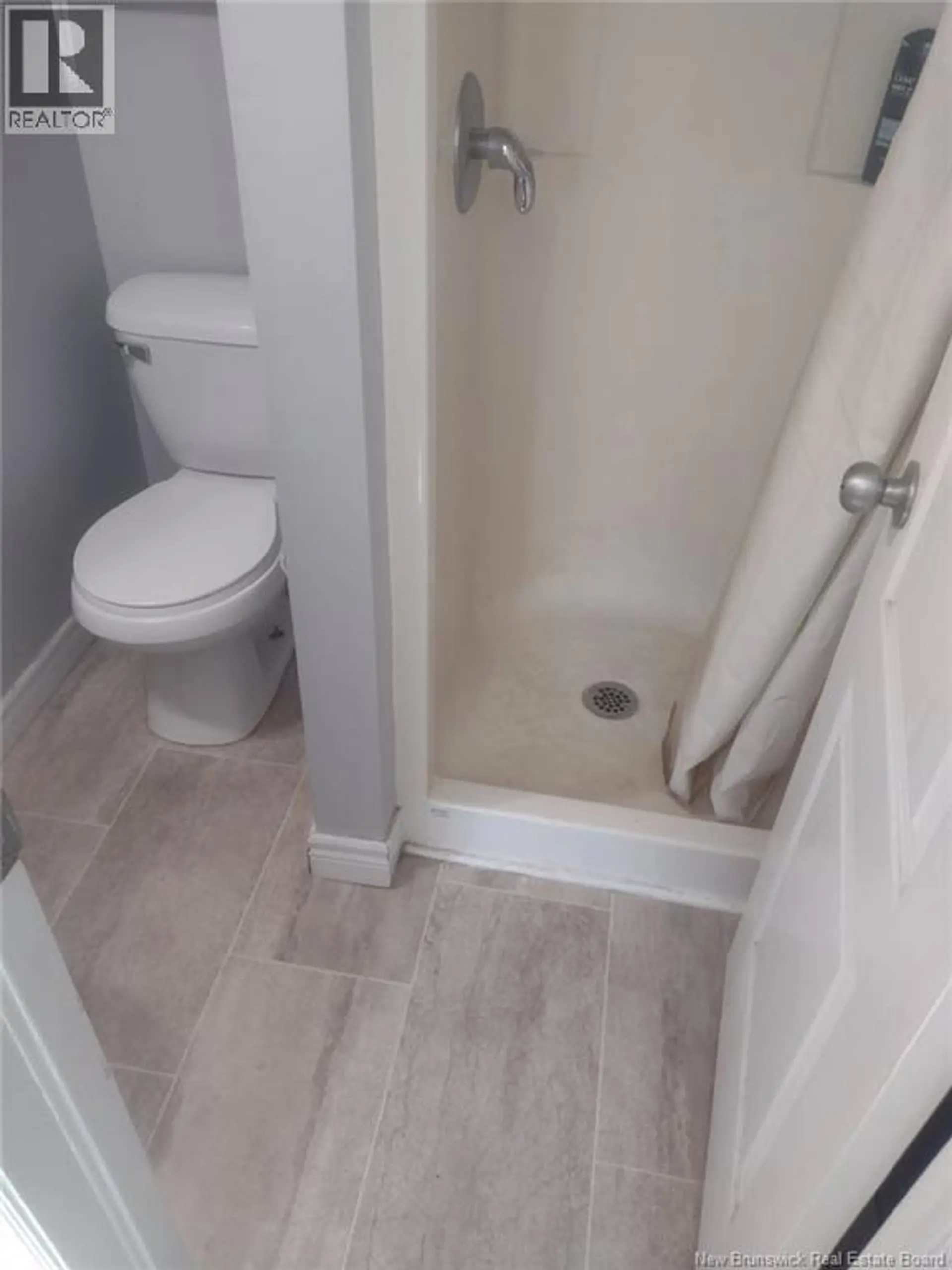 303 McLaughlin Drive - Image 7