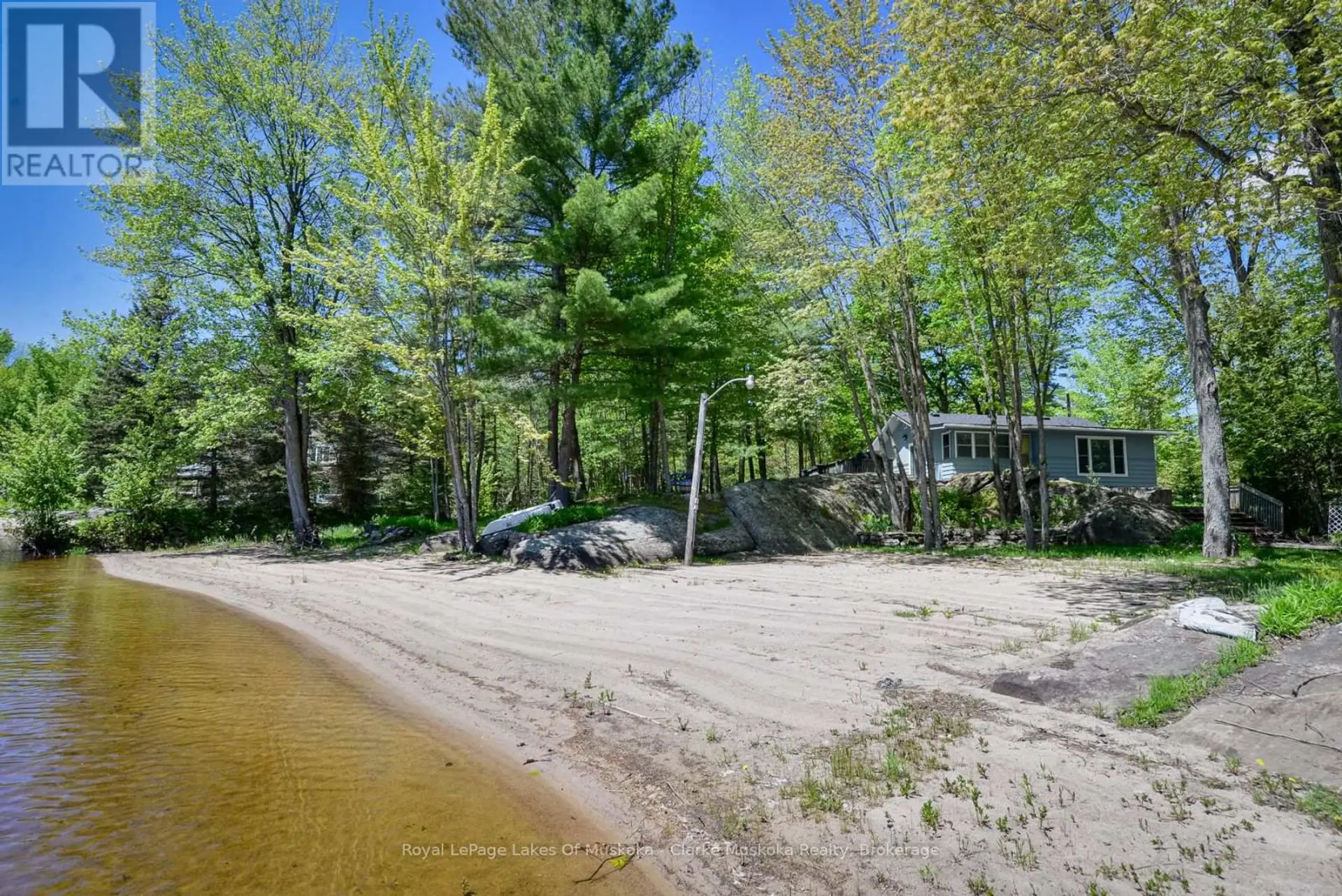 525 HIAWATHA ROAD - Image 20
